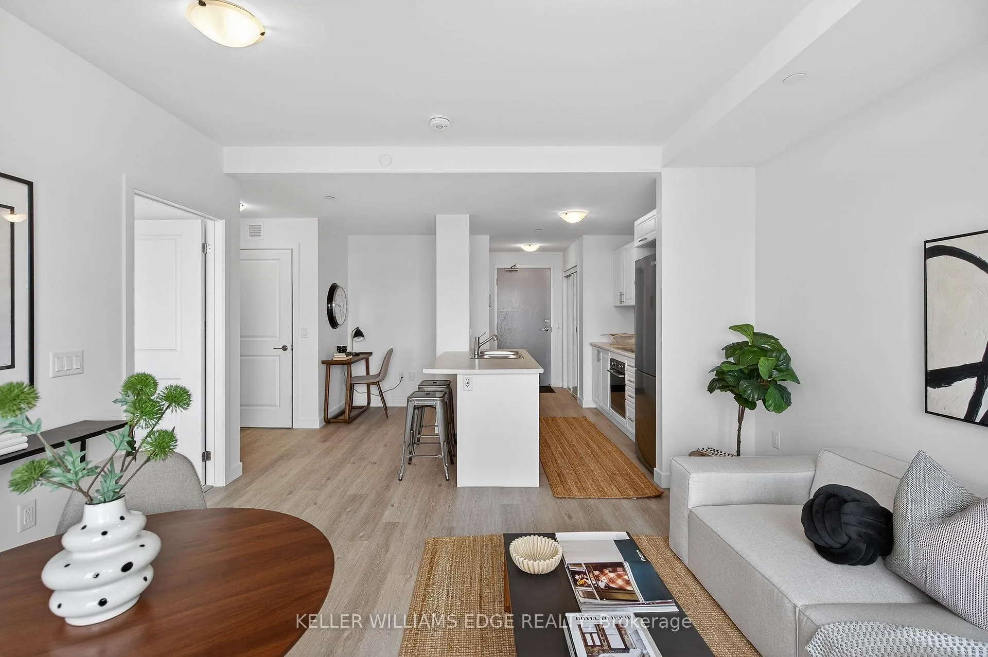 Photo 26 of 461 Green Road, Hamilton, Lakeshore — HOMEH