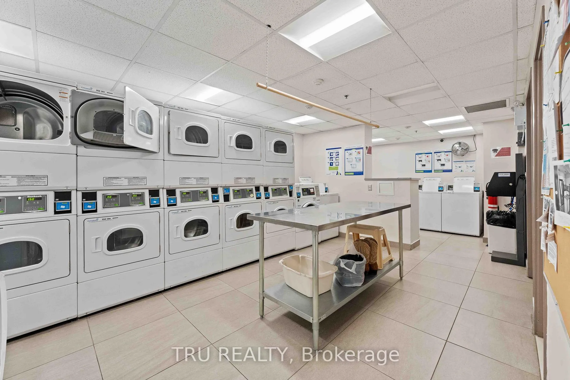 Photo 19 of Unit PH4, 158A McArthur Avenue, Ottawa, Vanier — HOMEH