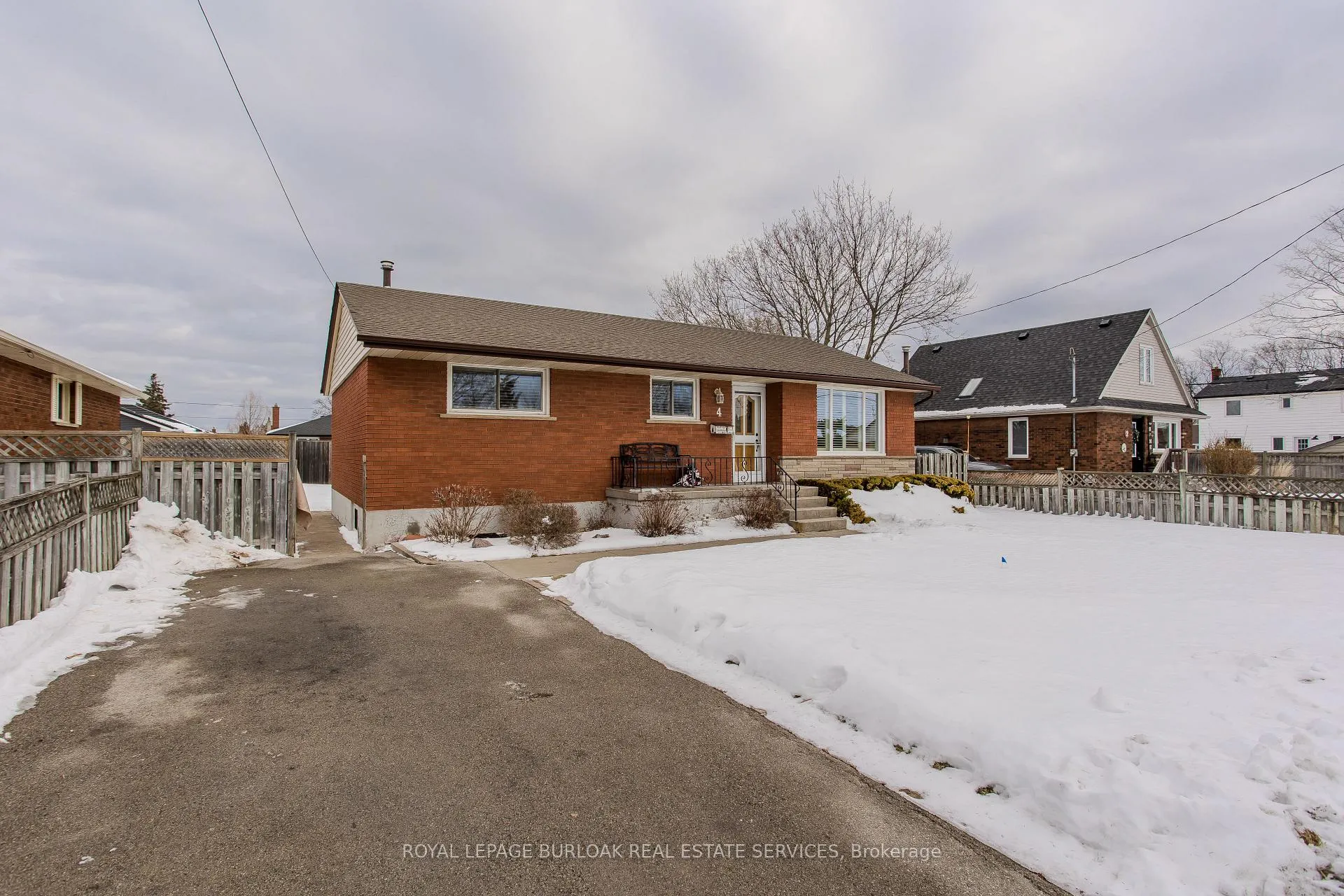 Photo 4 of 4 Cherry Avenue, Grimsby, Grimsby Beach — HOMEH