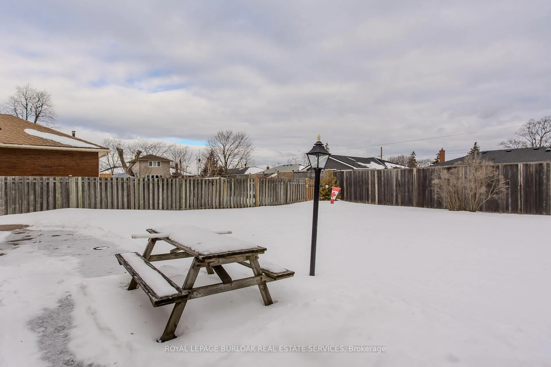 Photo 11 of 4 Cherry Avenue, Grimsby, Grimsby Beach — HOMEH