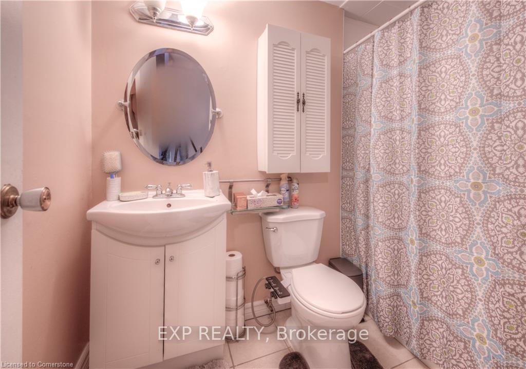 Photo 18 of 74 Markwood Drive, Kitchener — HOMEH