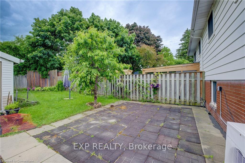 Photo 20 of 74 Markwood Drive, Kitchener — HOMEH