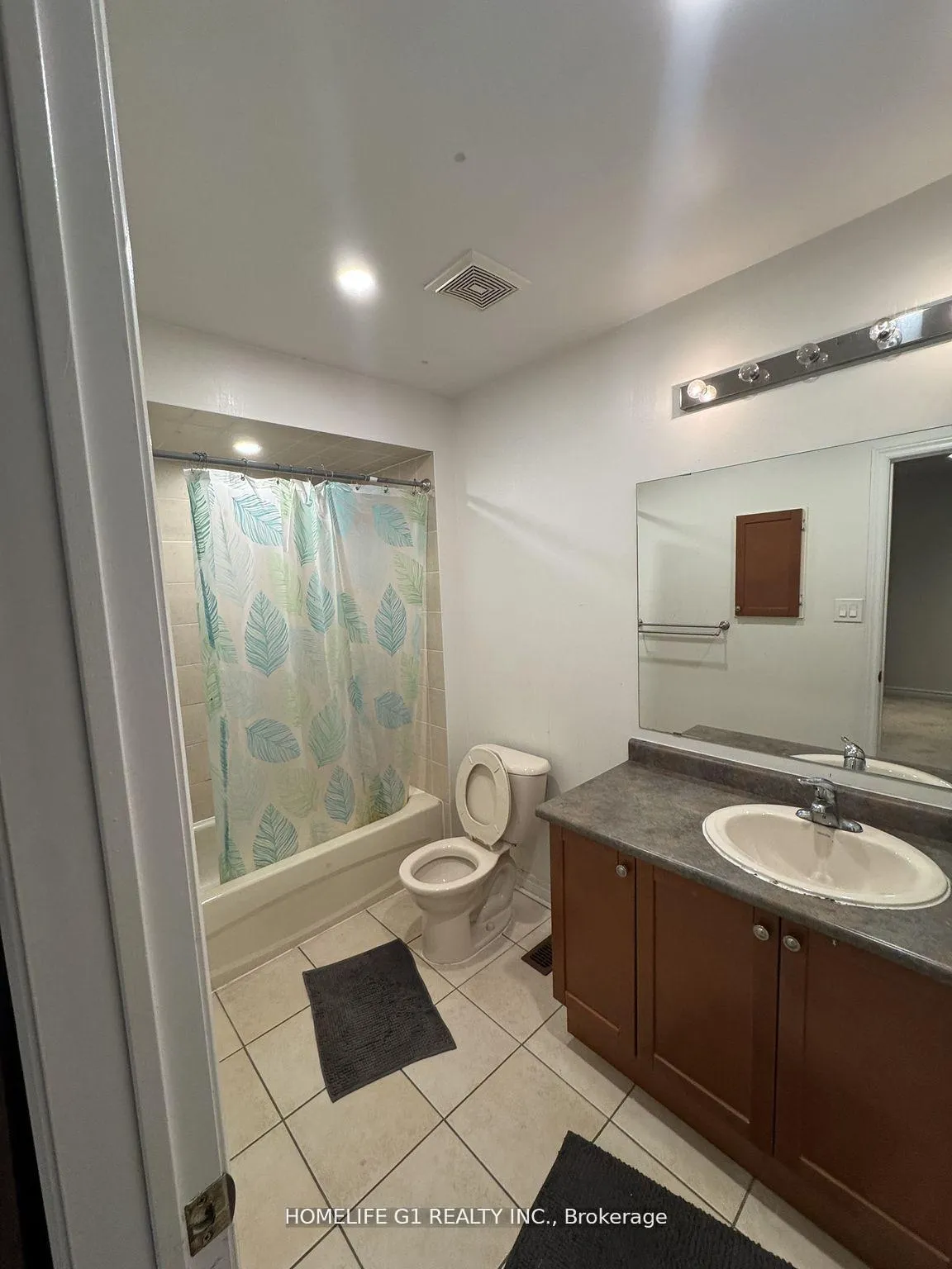 Photo 13 of 174 Cathedral Drive, Whitby, Rolling Acres — HOMEH