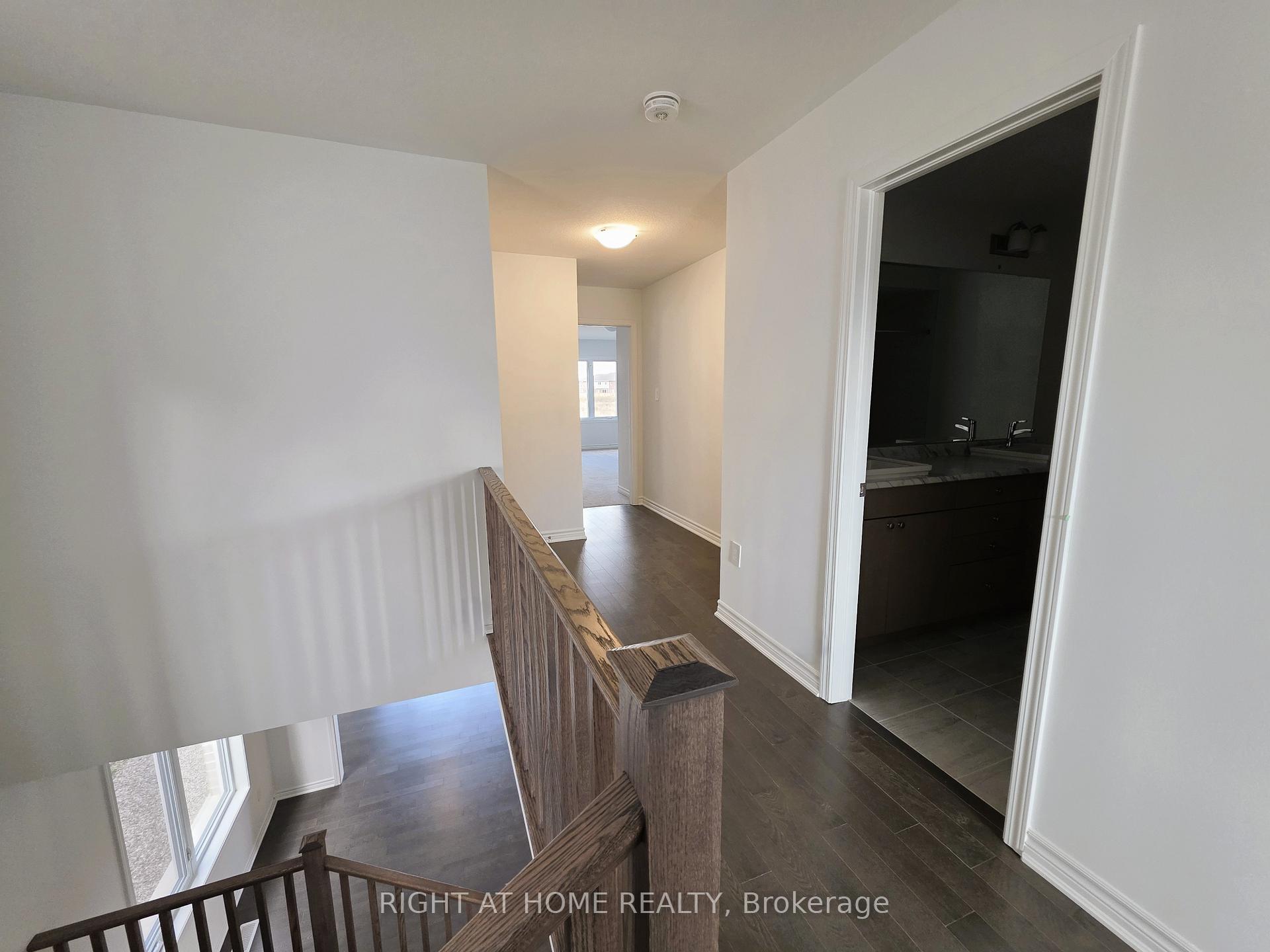 Photo 15 of 274 Millstone Street, Kitchener — HOMEH