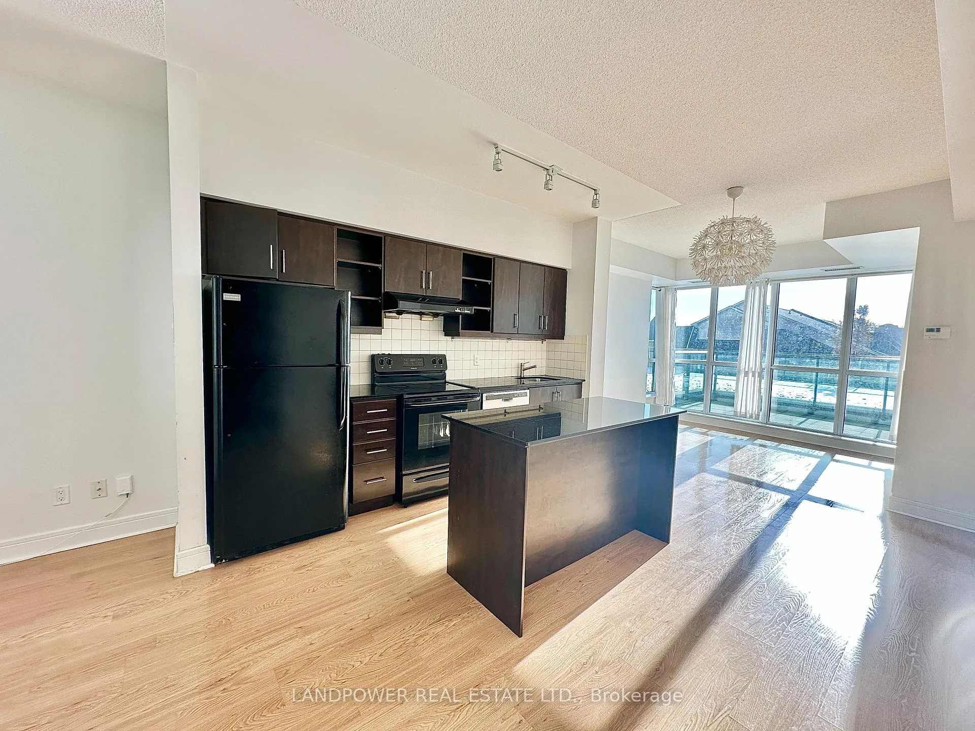 Photo 1 of Unit 315, 35 Brian Peck Crescent, Toronto, Thorncliffe Park — HOMEH