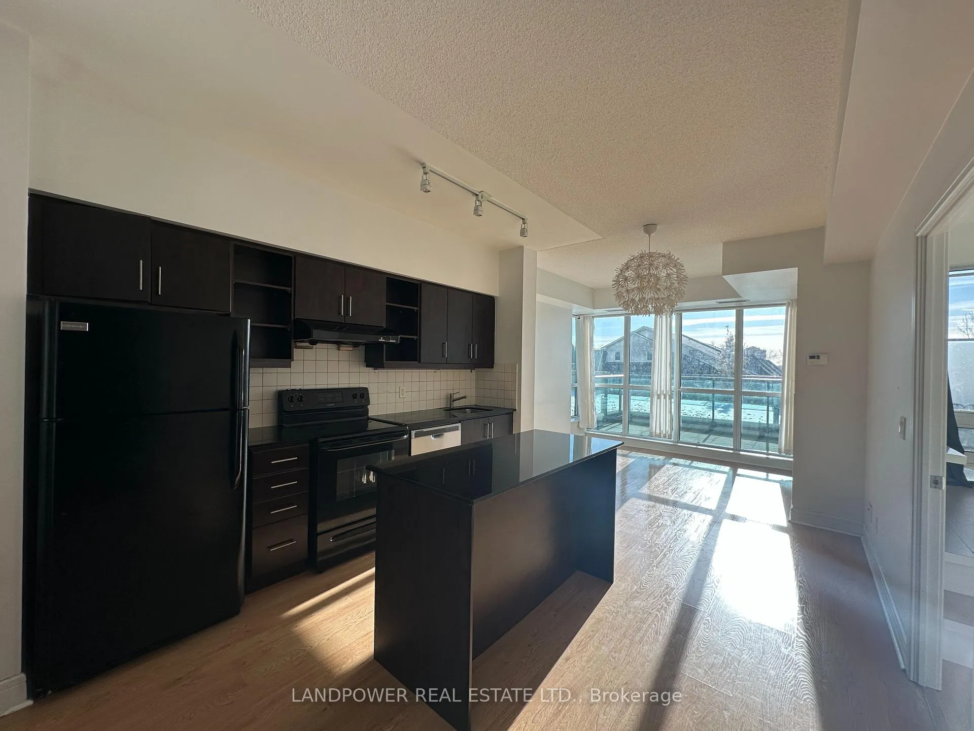 Photo 10 of Unit 315, 35 Brian Peck Crescent, Toronto, Thorncliffe Park — HOMEH