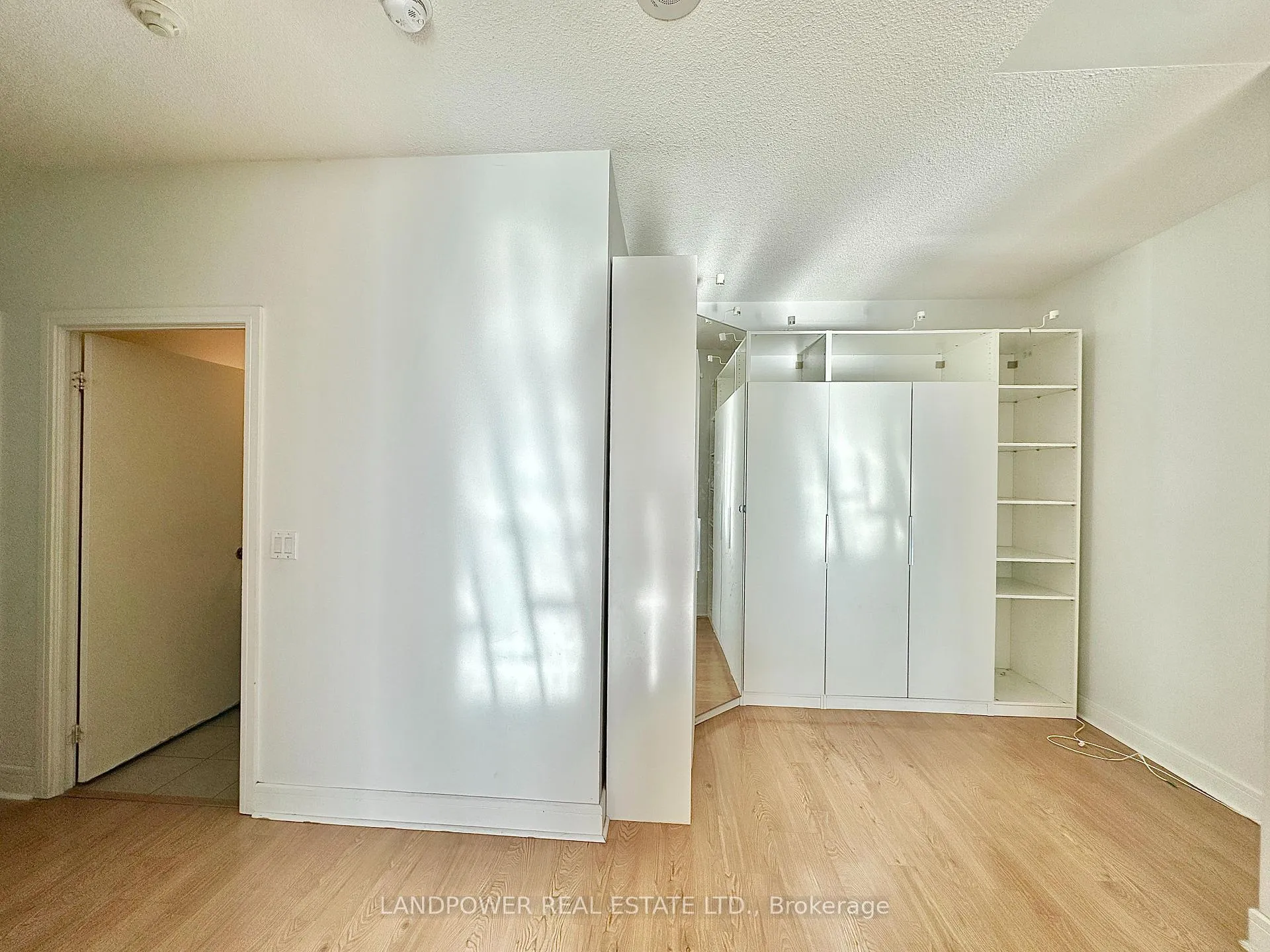 Photo 12 of Unit 315, 35 Brian Peck Crescent, Toronto, Thorncliffe Park — HOMEH