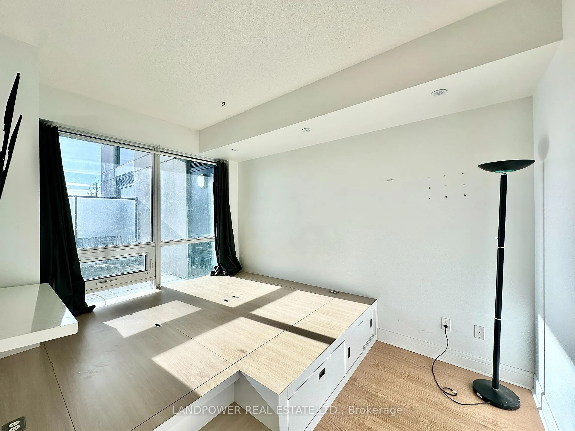 Photo 14 of Unit 315, 35 Brian Peck Crescent, Toronto, Thorncliffe Park — HOMEH
