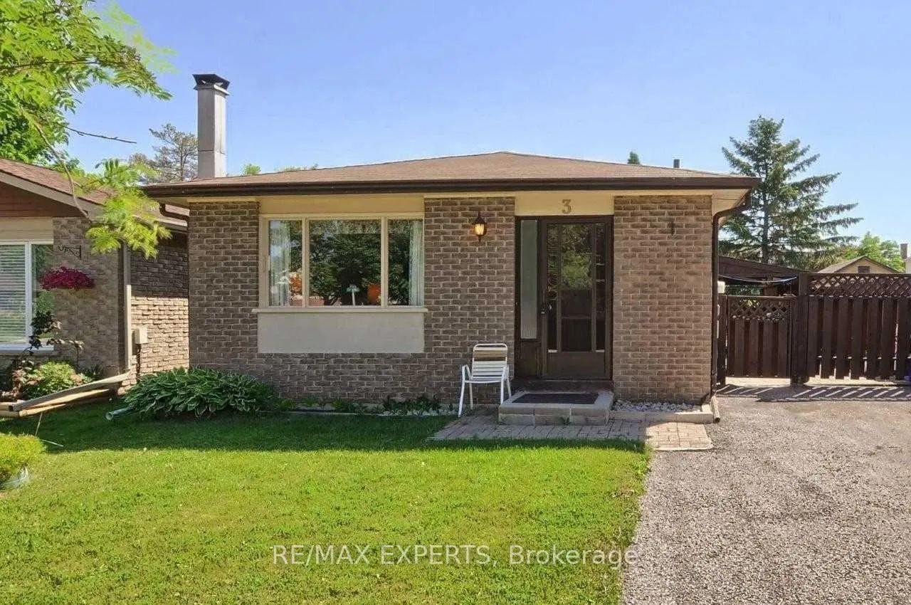 Photo 4 of 3 Milne Street, New Tecumseth, Alliston — HOMEH