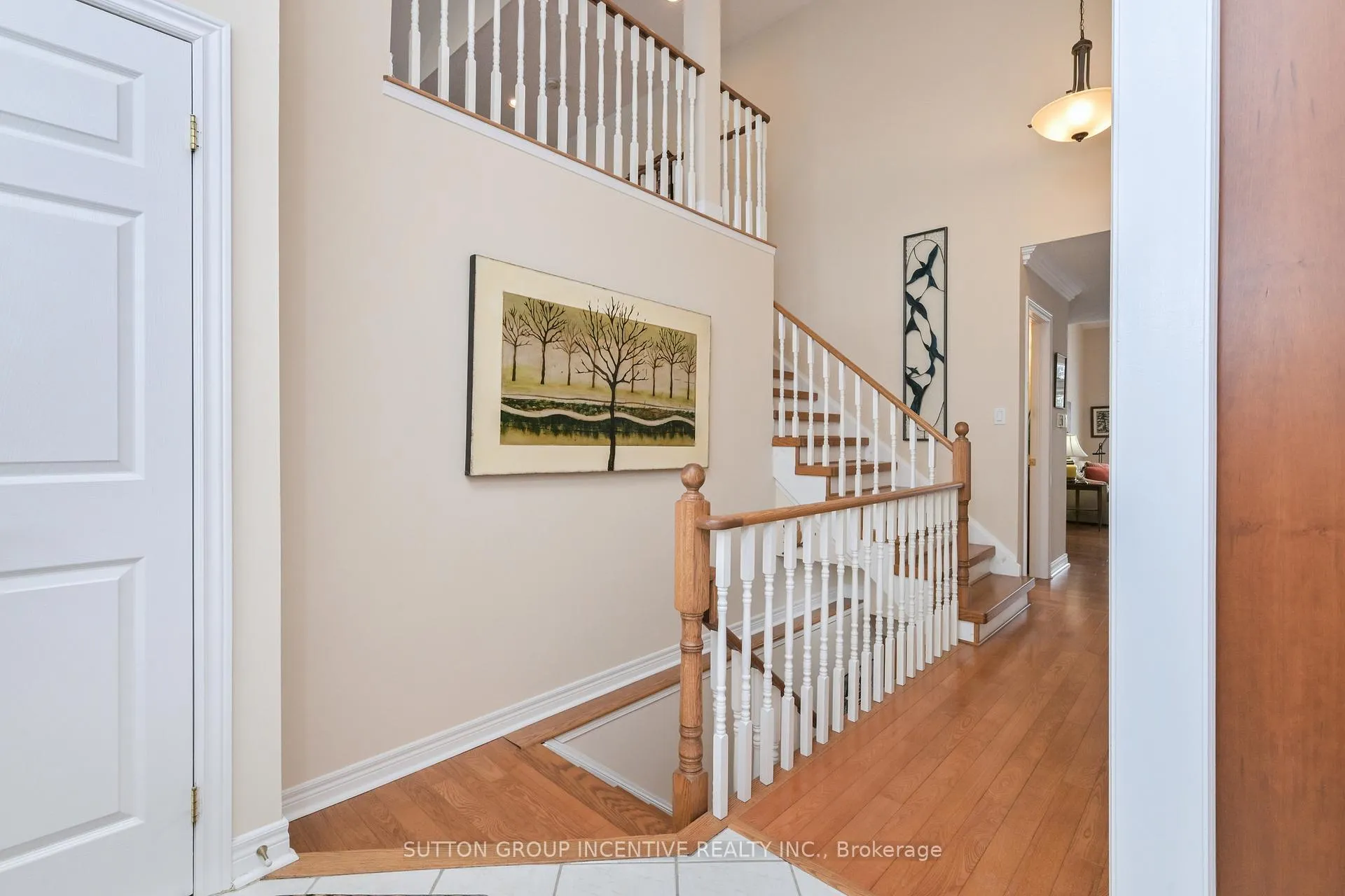Photo 4 of 71 Bella Vista Trail, New Tecumseth, Rural New Tecumseth — HOMEH