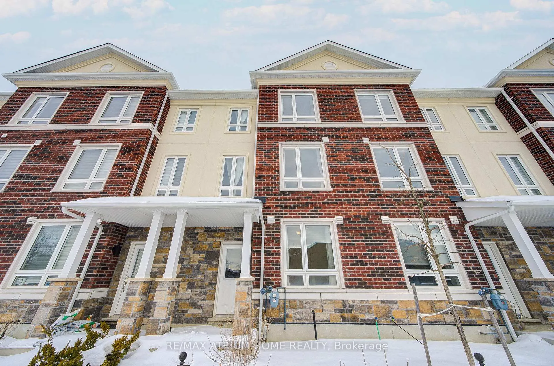 Photo 1 of 60 Imperial College Lane, Markham, Wismer — HOMEH