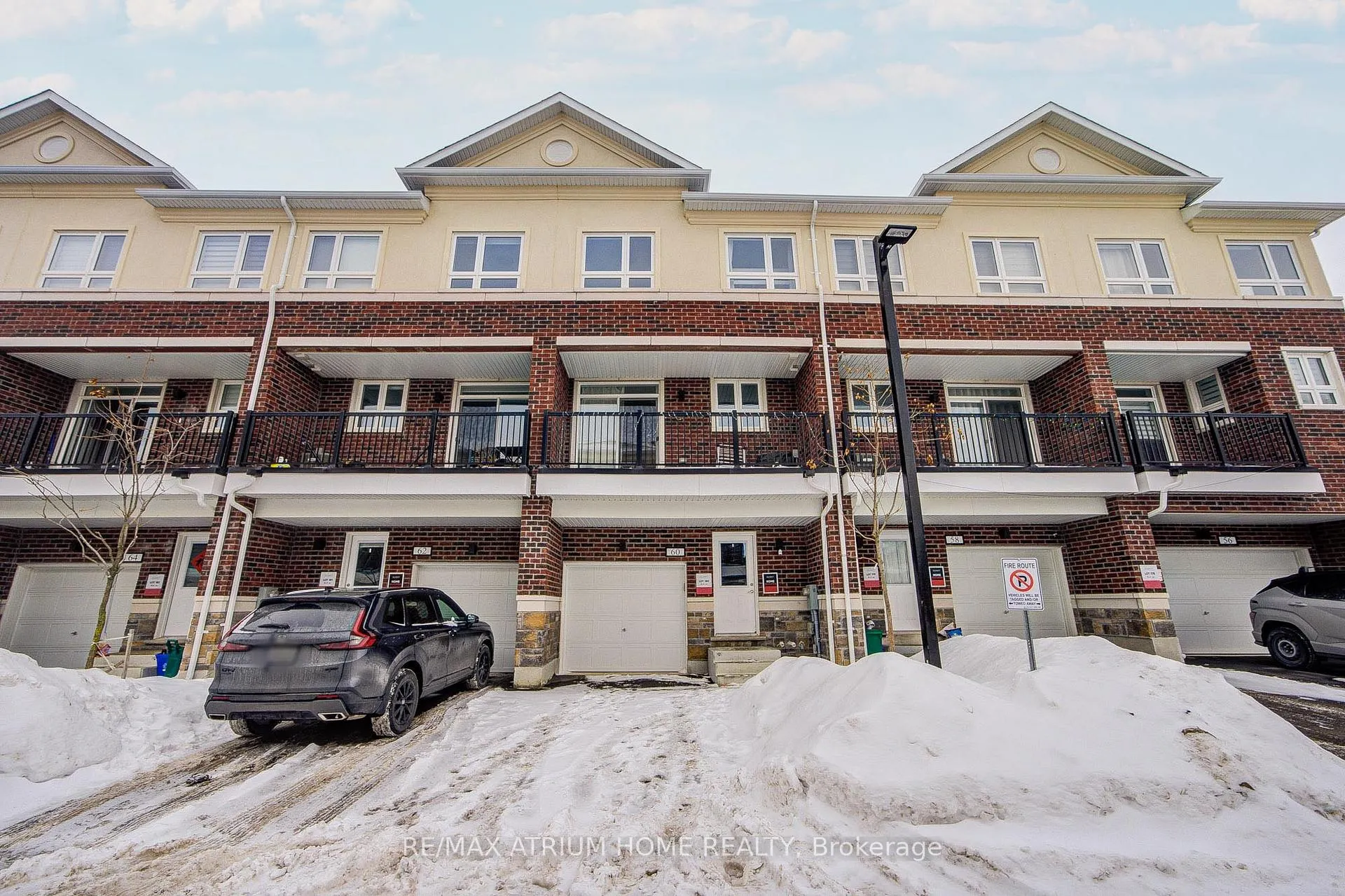 Photo 4 of 60 Imperial College Lane, Markham, Wismer — HOMEH