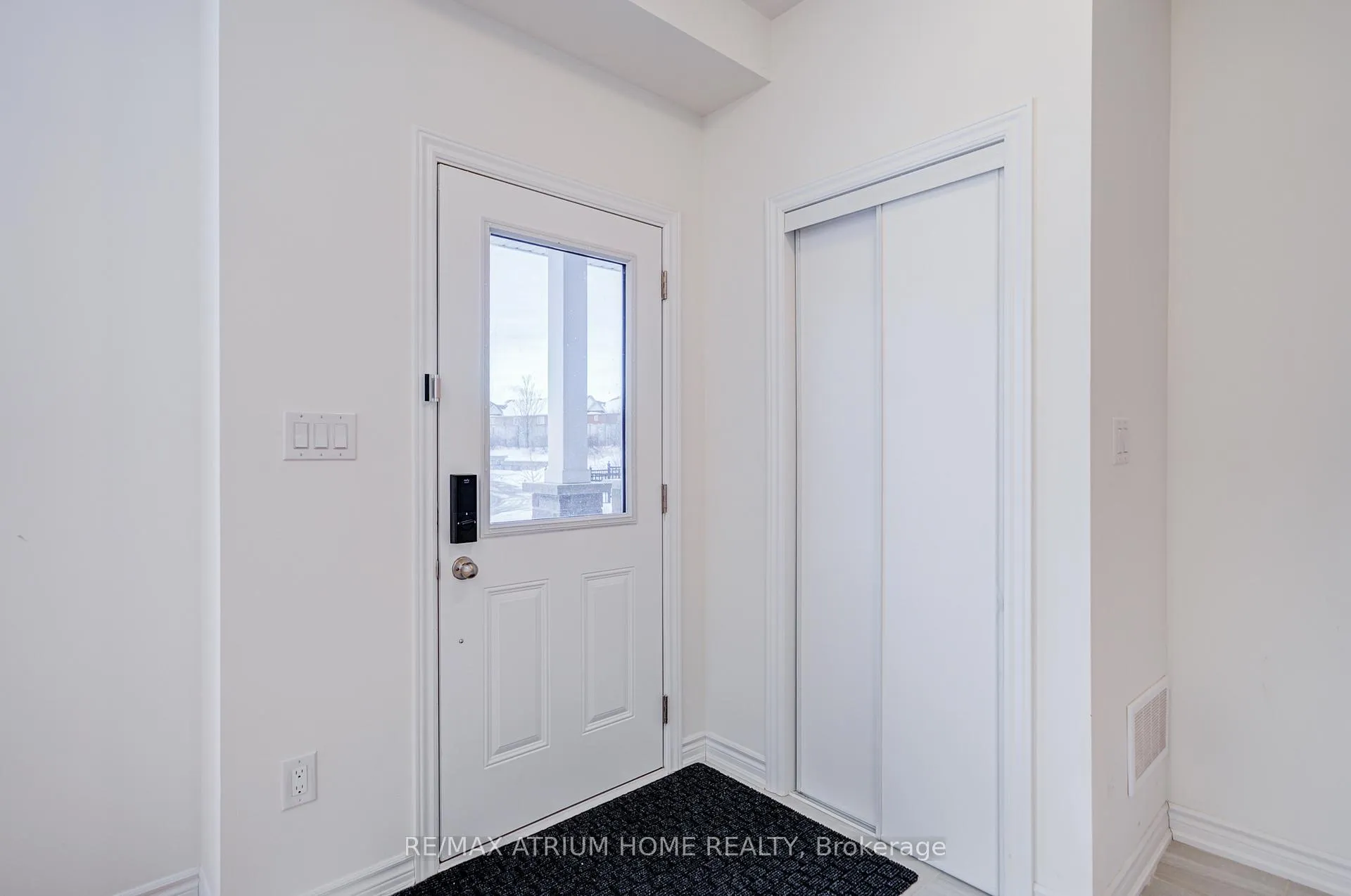 Photo 9 of 60 Imperial College Lane, Markham, Wismer — HOMEH