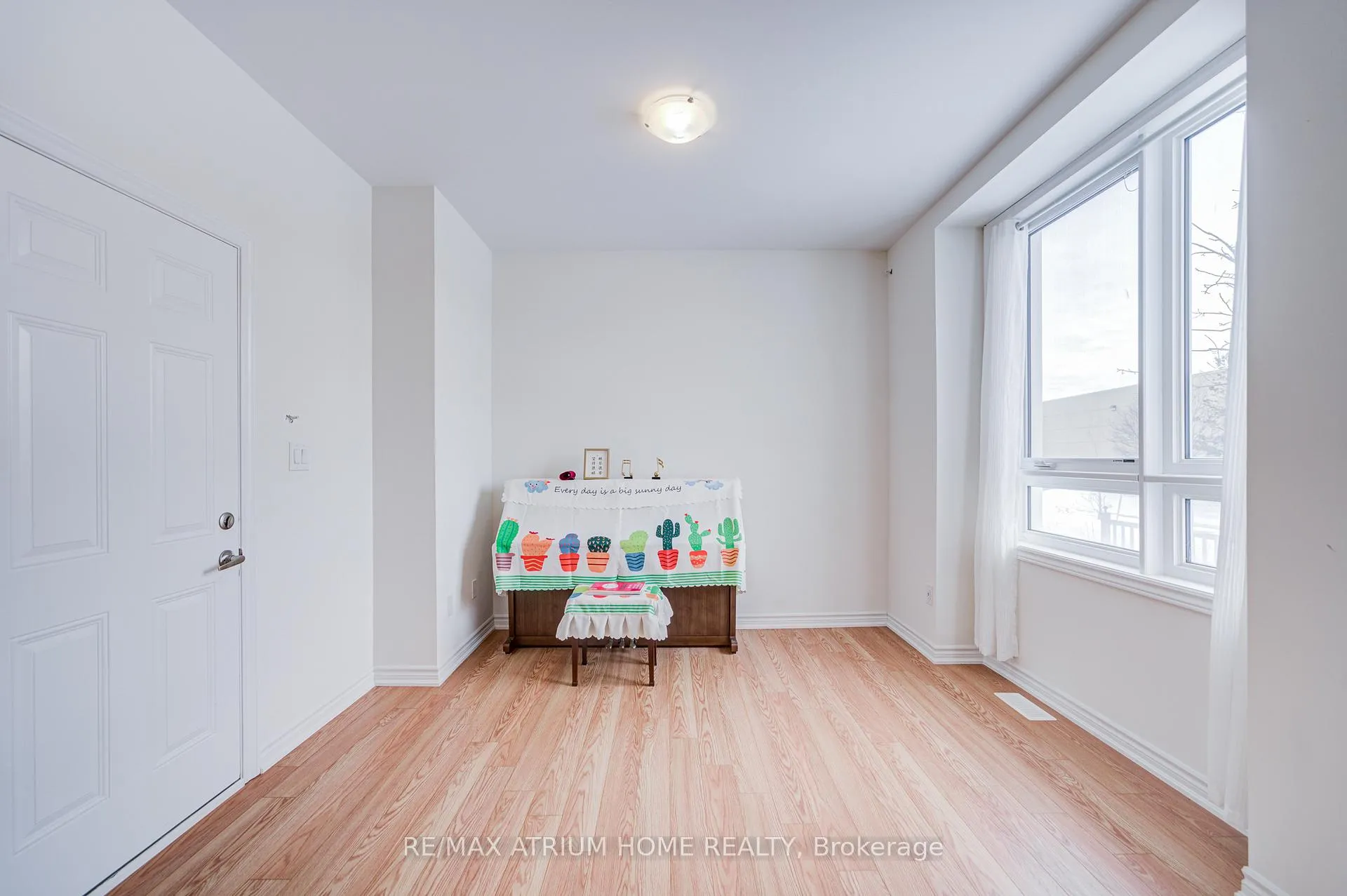 Photo 12 of 60 Imperial College Lane, Markham, Wismer — HOMEH