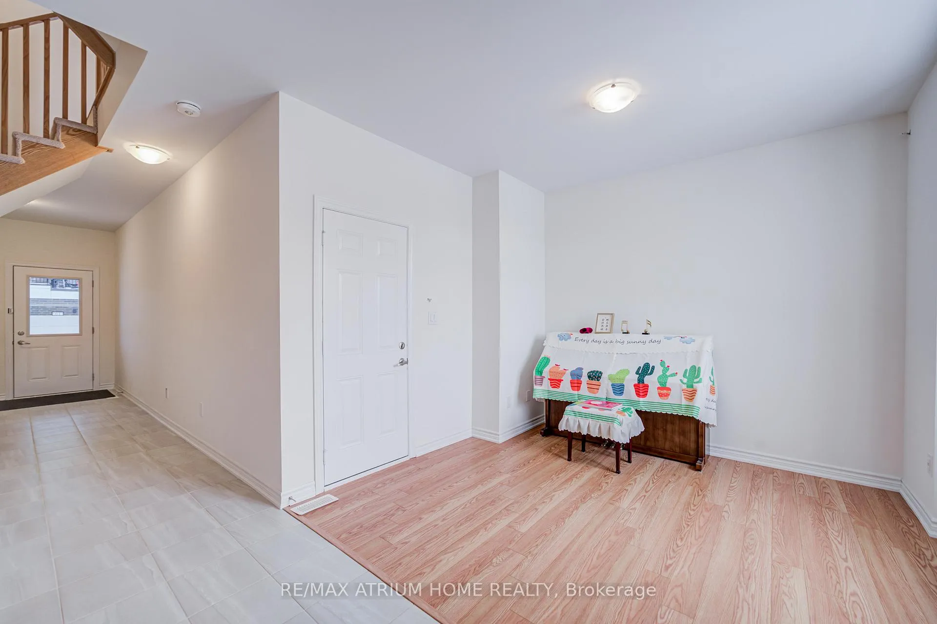 Photo 13 of 60 Imperial College Lane, Markham, Wismer — HOMEH