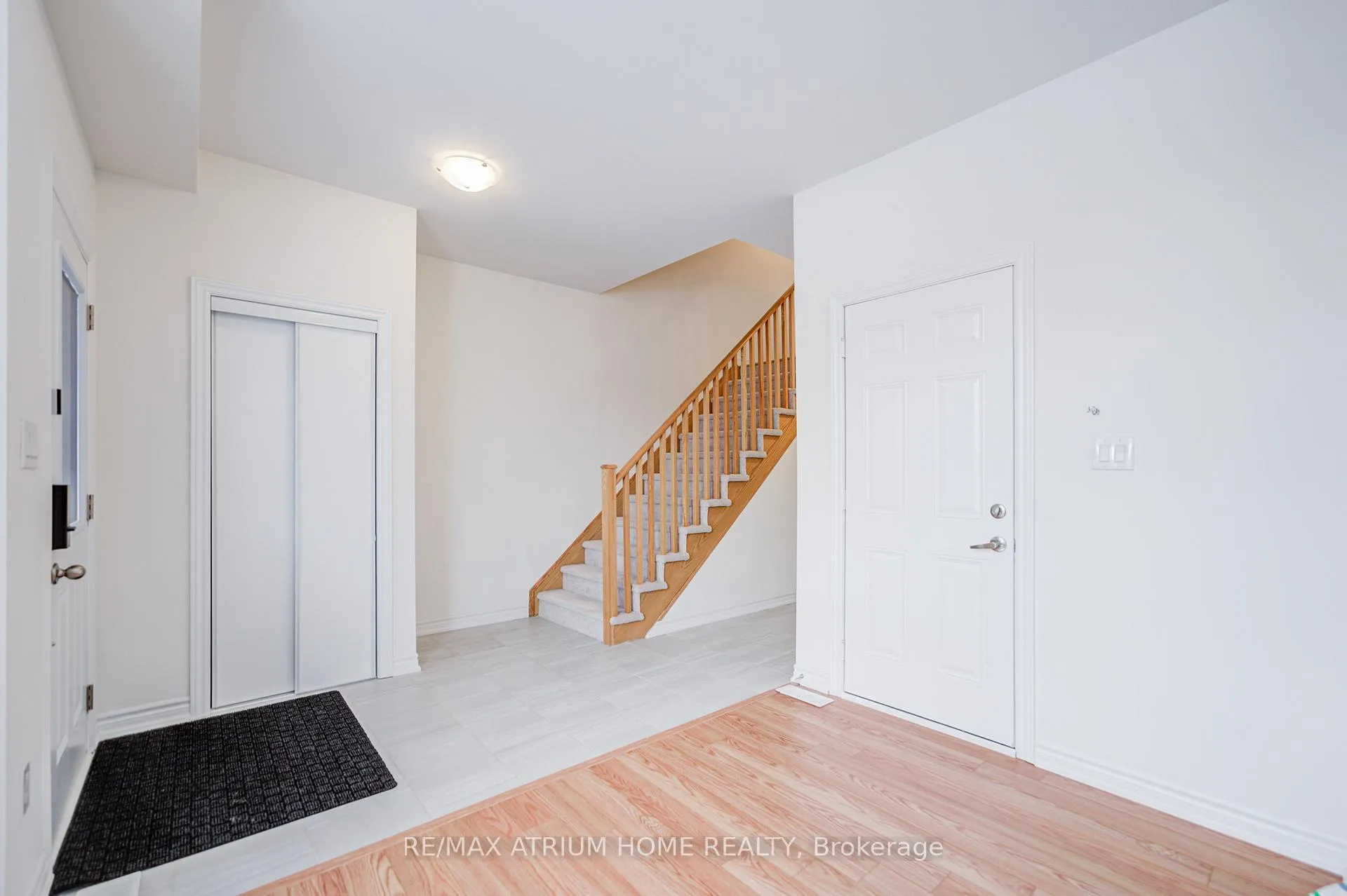 Photo 14 of 60 Imperial College Lane, Markham, Wismer — HOMEH