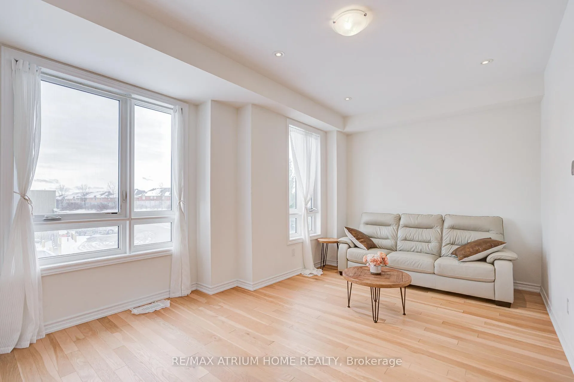 Photo 18 of 60 Imperial College Lane, Markham, Wismer — HOMEH