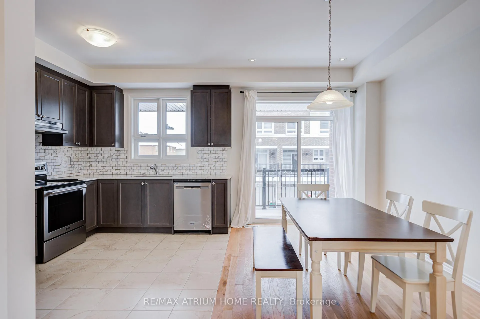 Photo 21 of 60 Imperial College Lane, Markham, Wismer — HOMEH