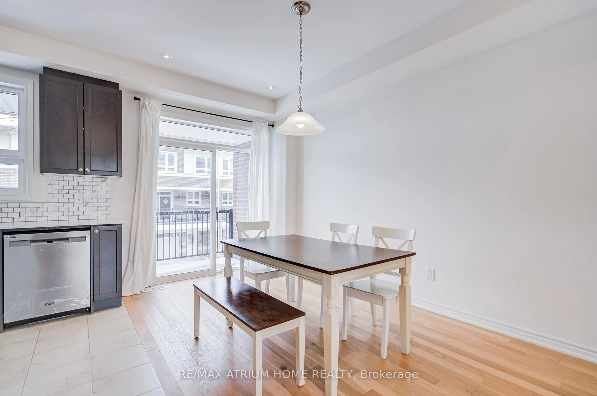 Photo 24 of 60 Imperial College Lane, Markham, Wismer — HOMEH