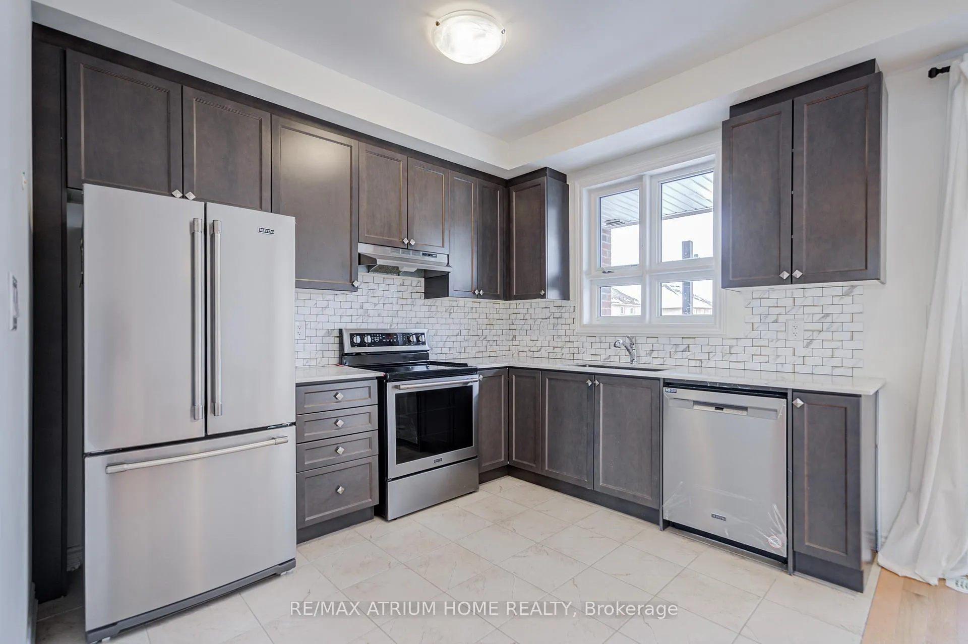 Photo 26 of 60 Imperial College Lane, Markham, Wismer — HOMEH