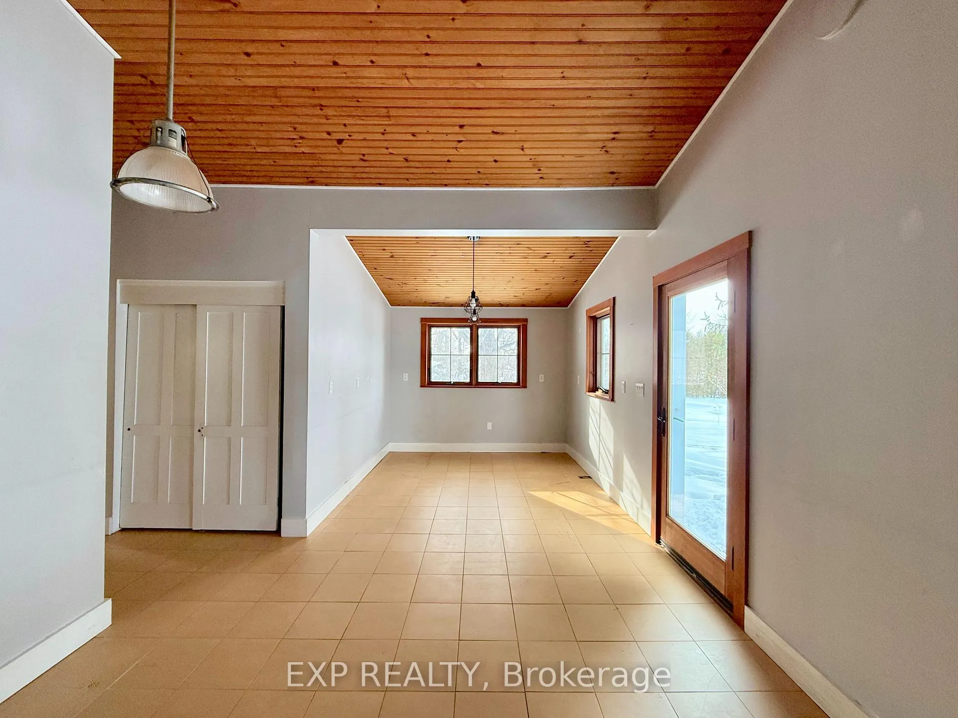 Photo 12 of 81 Morrison Point, Prince Edward County, South Marysburg Ward — HOMEH