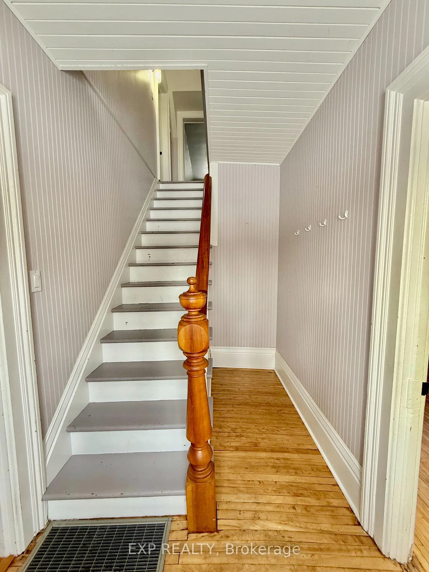 Photo 20 of 81 Morrison Point, Prince Edward County, South Marysburg Ward — HOMEH