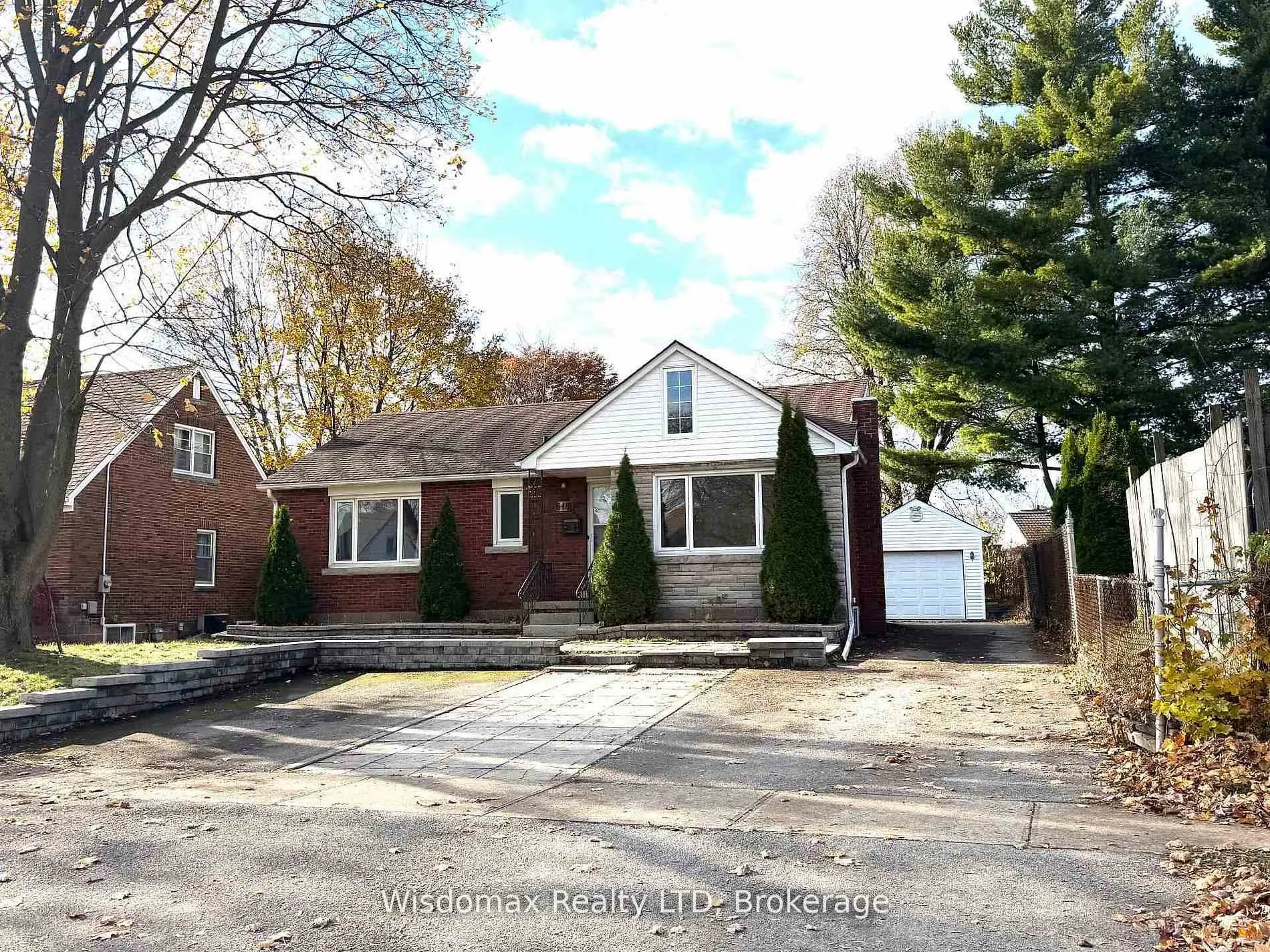 Photo 1 of Unit mainfloor, 6481 Erwin Crescent, Niagara Falls, Dorchester — HOMEH