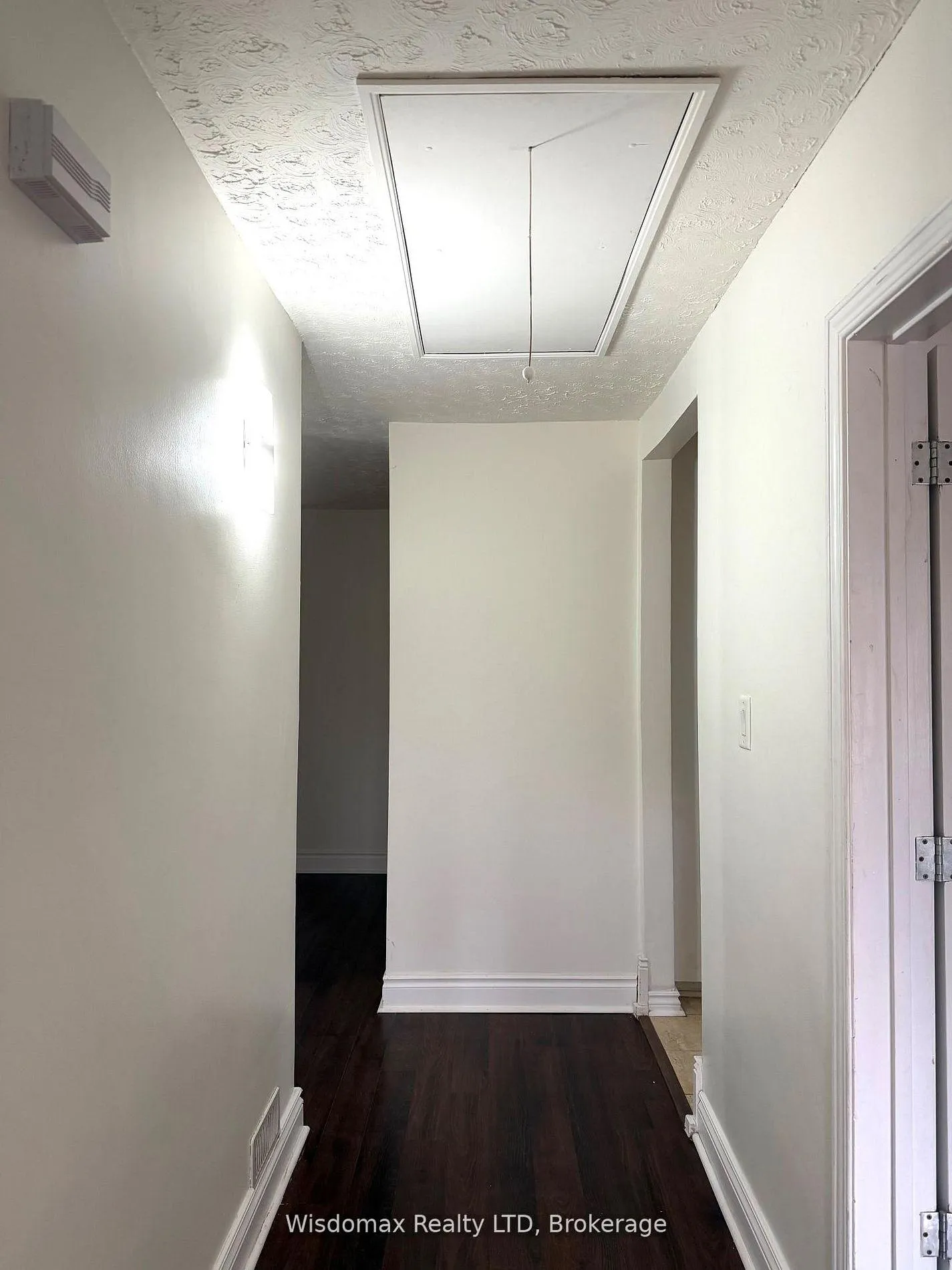 Photo 5 of Unit mainfloor, 6481 Erwin Crescent, Niagara Falls, Dorchester — HOMEH