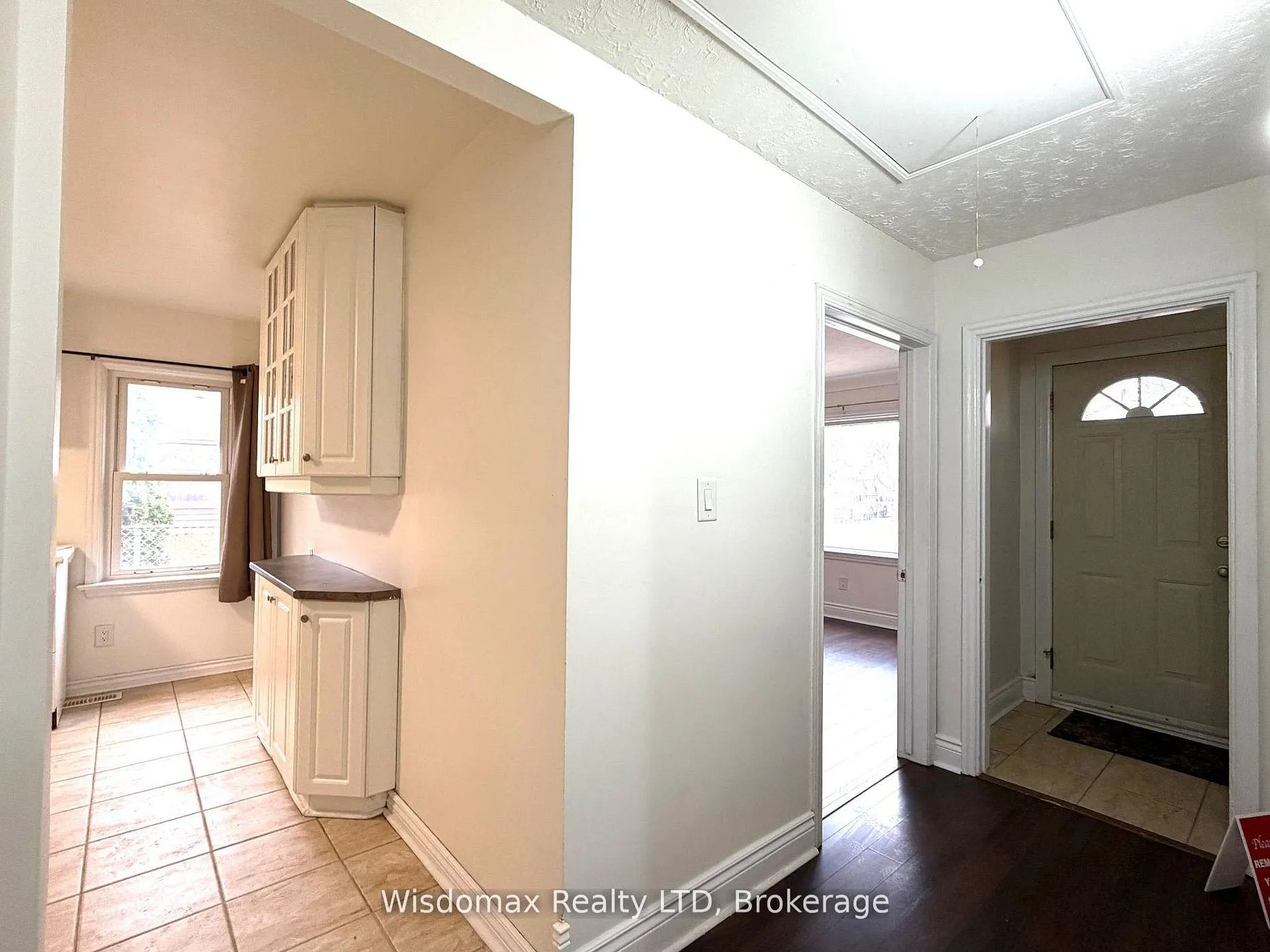 Photo 7 of Unit mainfloor, 6481 Erwin Crescent, Niagara Falls, Dorchester — HOMEH