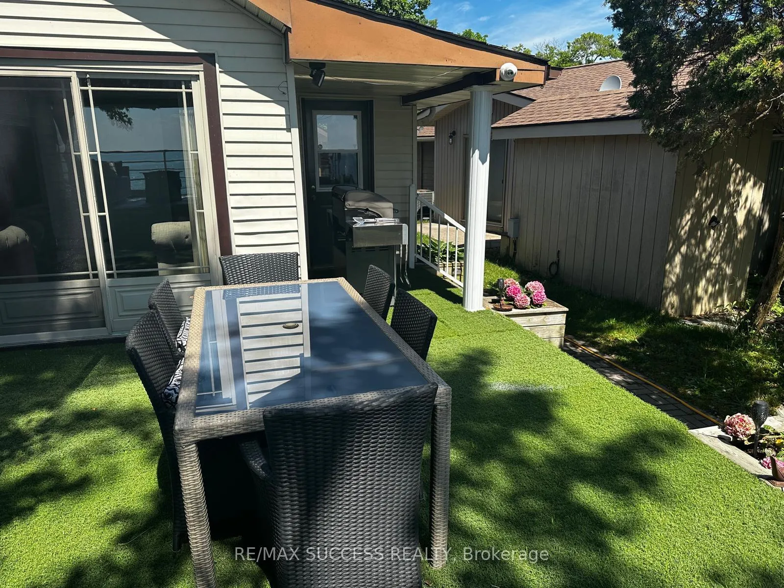 Photo 2 of 2738 North Shore Drive, Haldimand, Dunnville — HOMEH