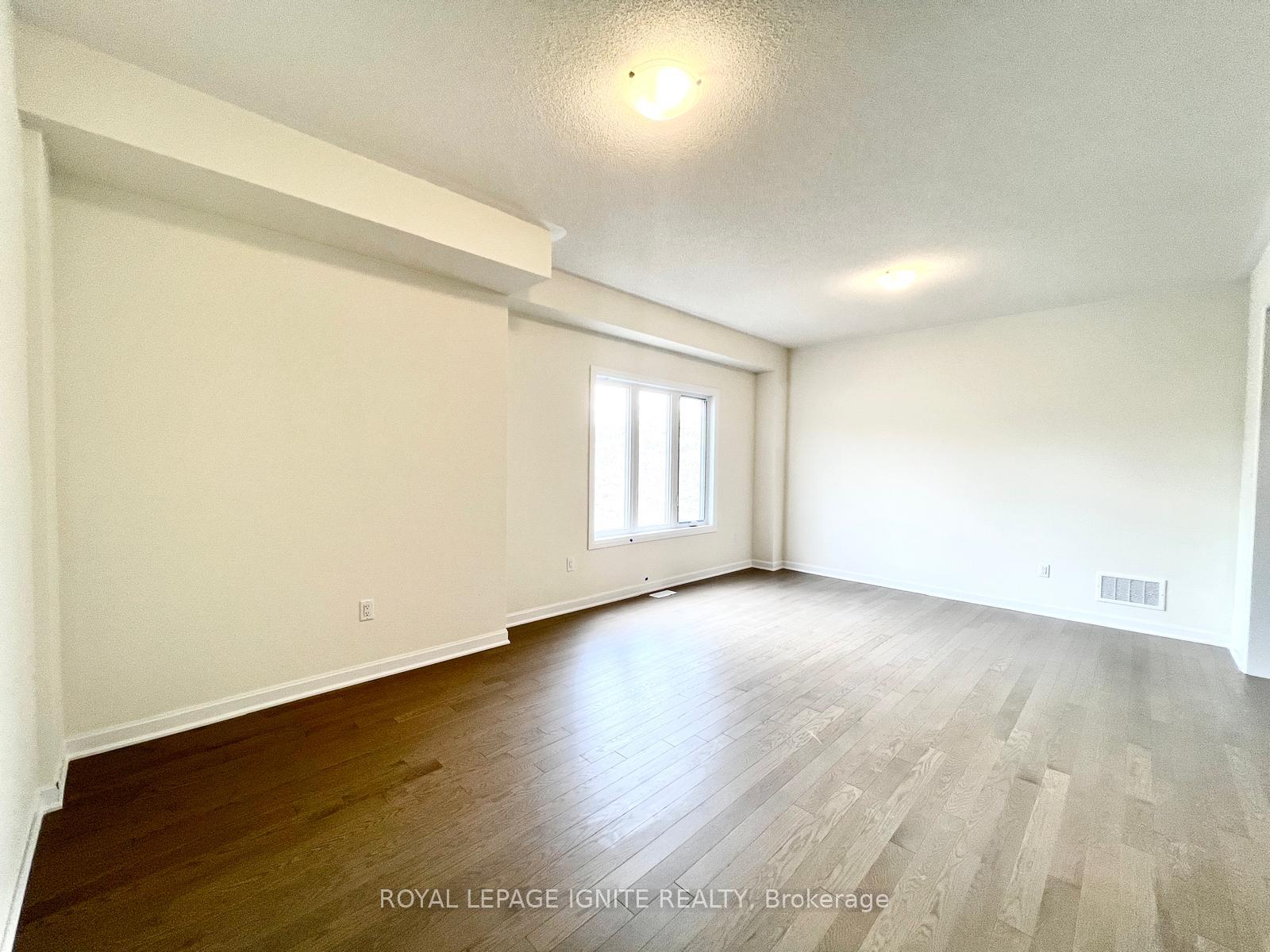 Photo 7 of 106 Windermere Boulevard, Loyalist, Bath — HOMEH