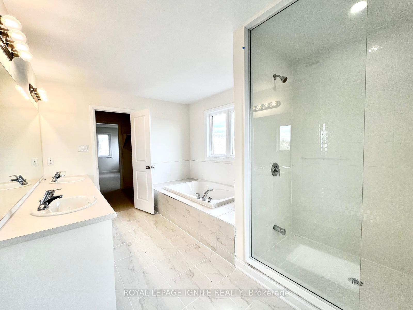 Photo 25 of 106 Windermere Boulevard, Loyalist, Bath — HOMEH