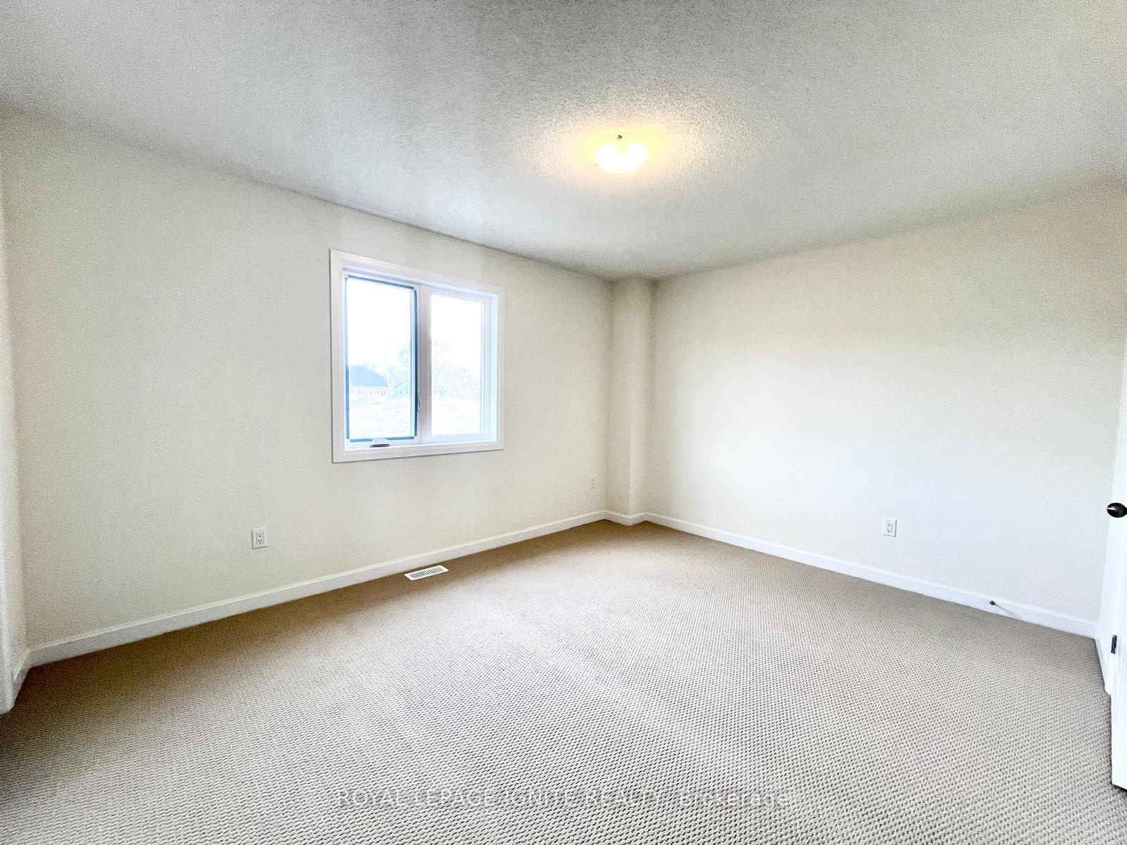 Photo 39 of 106 Windermere Boulevard, Loyalist, Bath — HOMEH