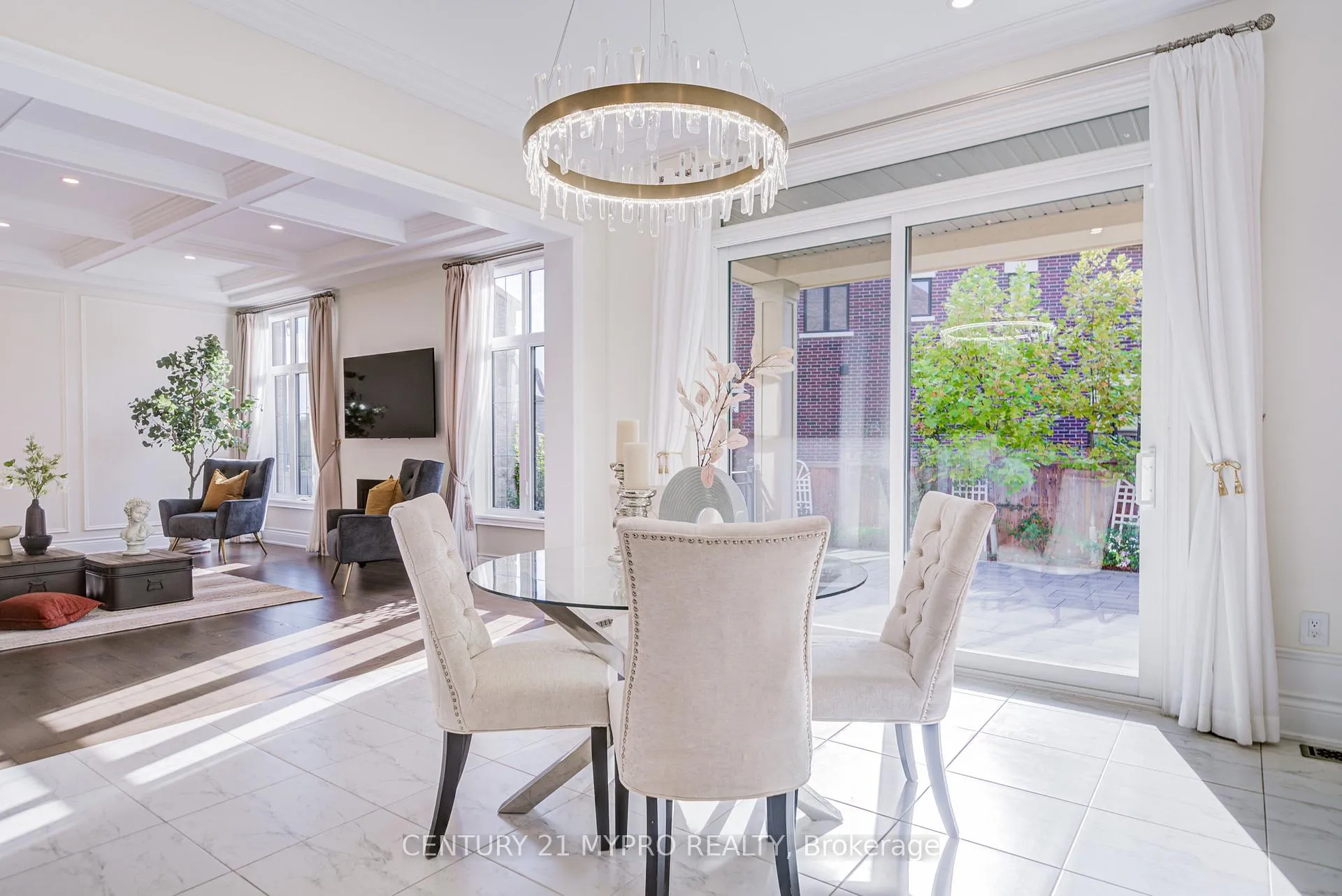 Photo 17 of 140 Lady Jessica Drive, Vaughan, Patterson — HOMEH