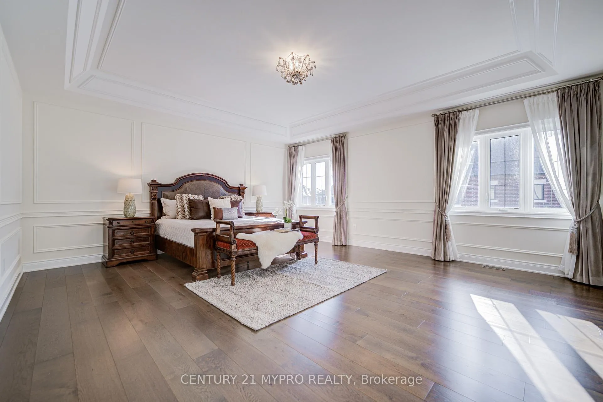 Photo 27 of 140 Lady Jessica Drive, Vaughan, Patterson — HOMEH