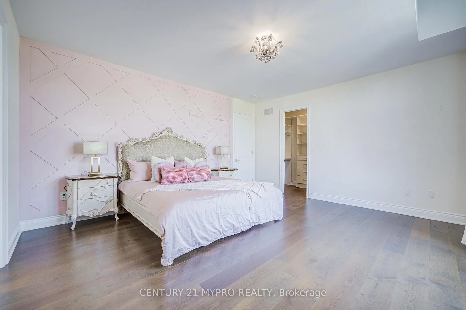 Photo 35 of 140 Lady Jessica Drive, Vaughan, Patterson — HOMEH