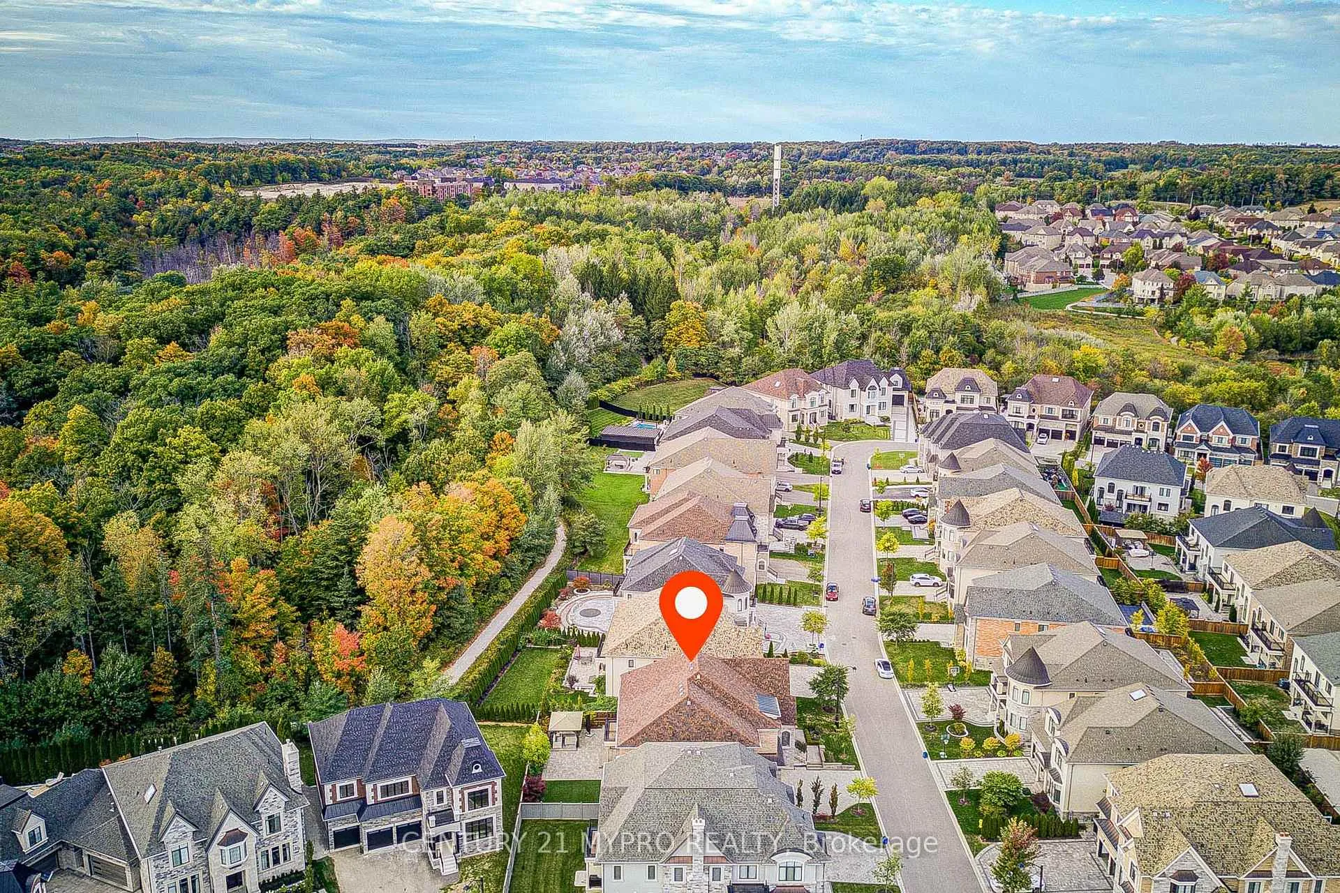 Photo 46 of 140 Lady Jessica Drive, Vaughan, Patterson — HOMEH
