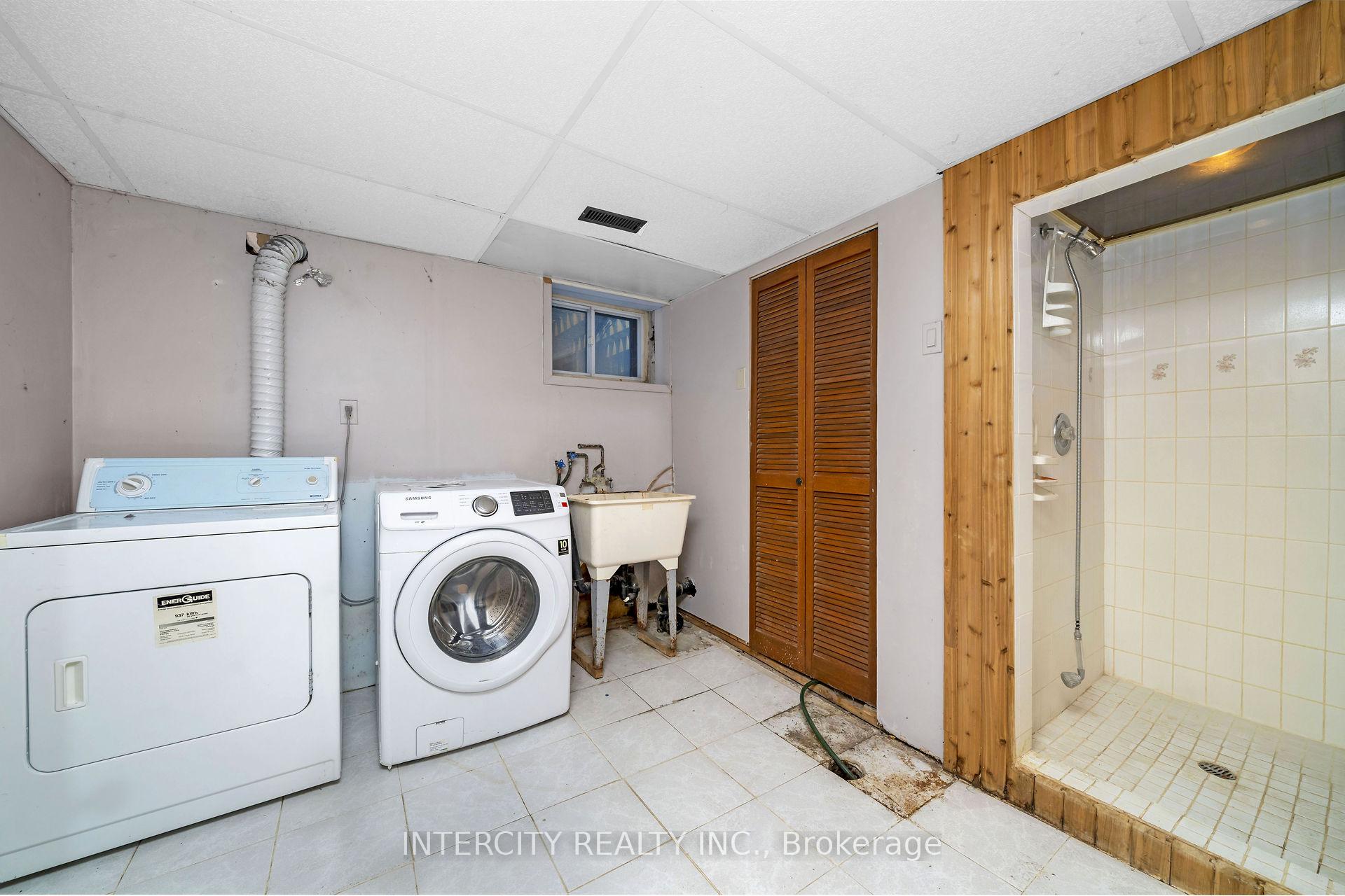 Photo 31 of 19 Patricia Drive, King, King City — HOMEH