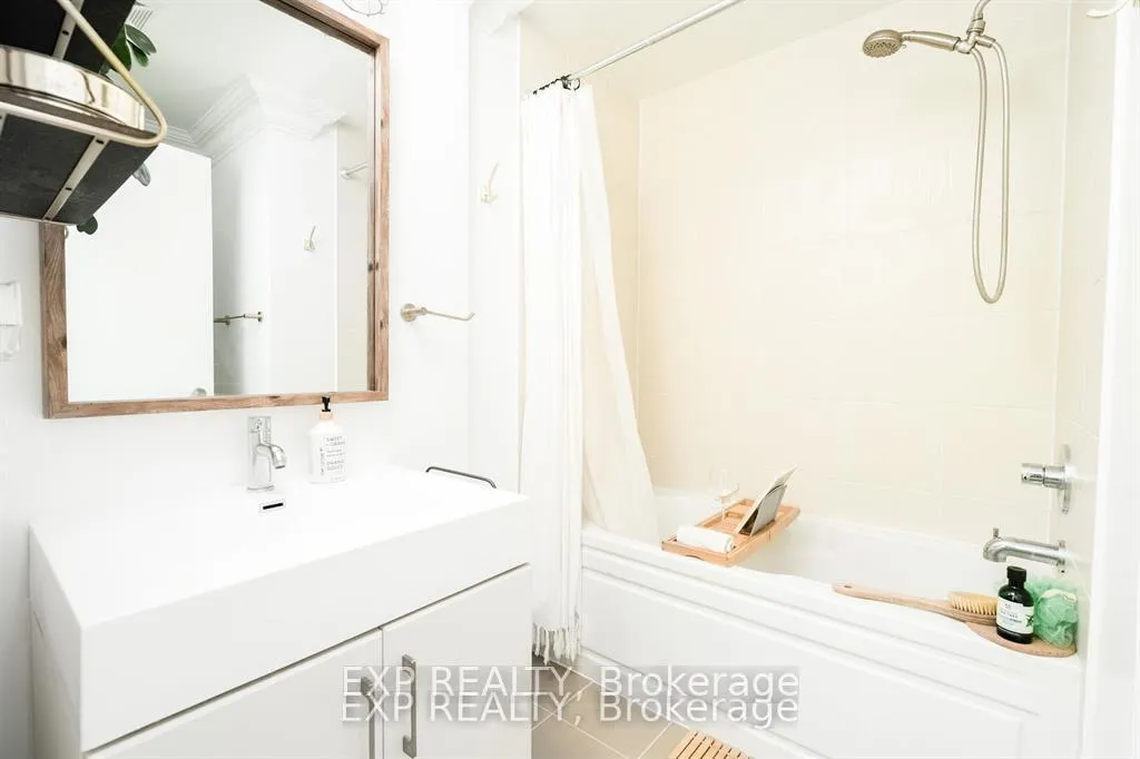 Photo 9 of Unit 501, 35 Brian Peck Crescent, Toronto, Thorncliffe Park — HOMEH