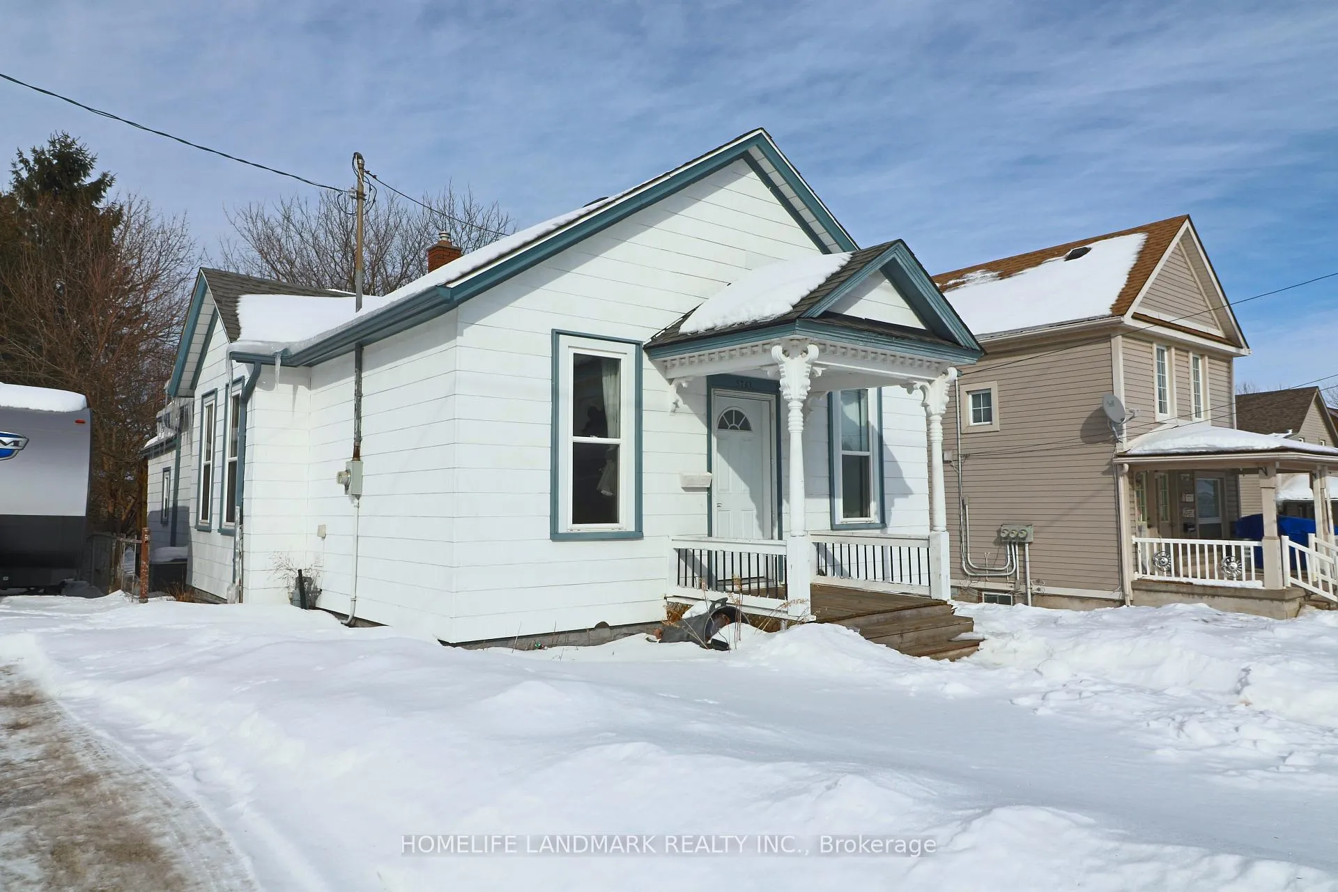 Photo 1 of 5761 Peer Street, Niagara Falls, Dorchester — HOMEH