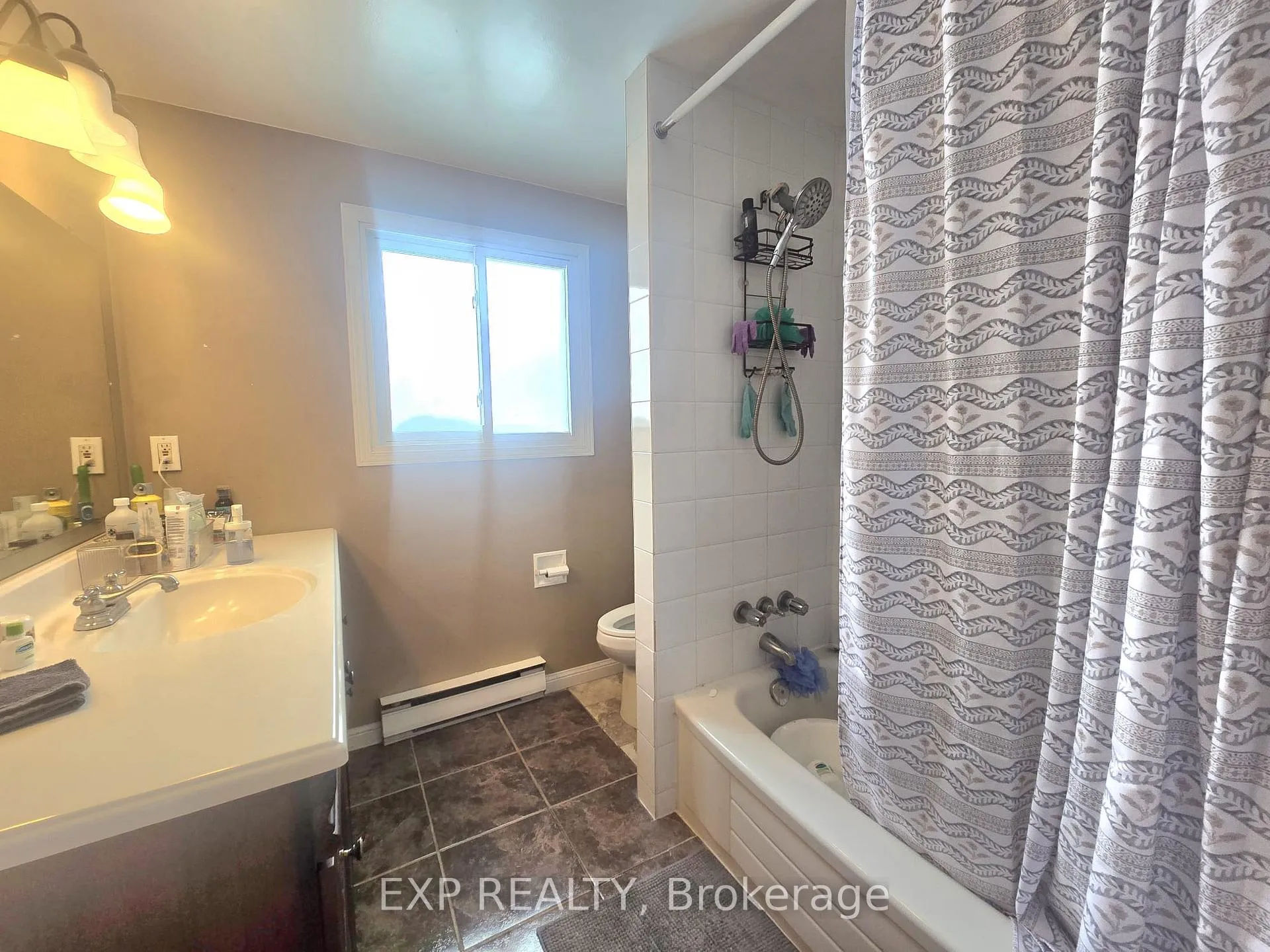 Photo 20 of Unit 44, 700 Harmony Road N, Oshawa, Pinecrest — HOMEH