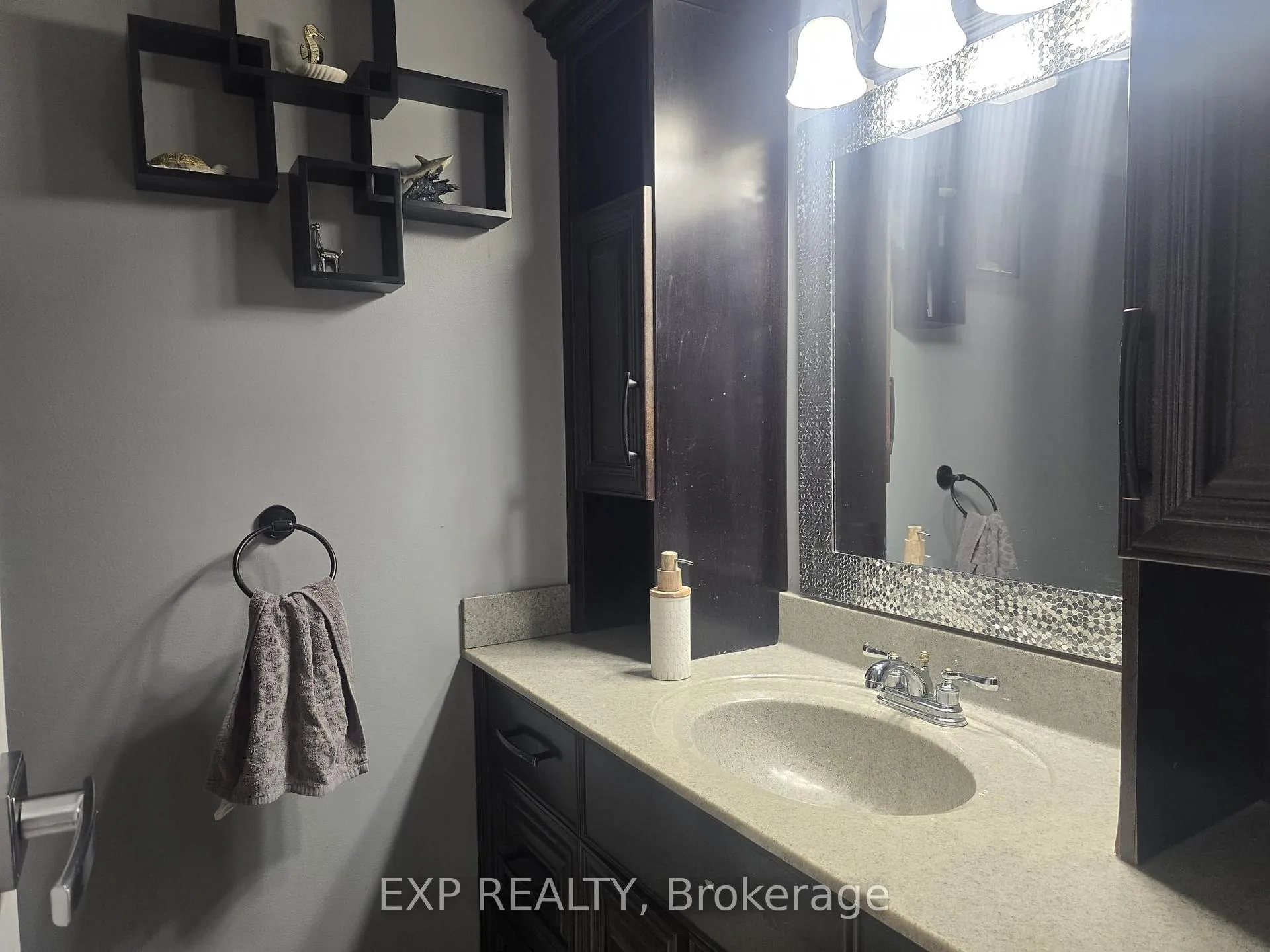 Photo 24 of Unit 44, 700 Harmony Road N, Oshawa, Pinecrest — HOMEH