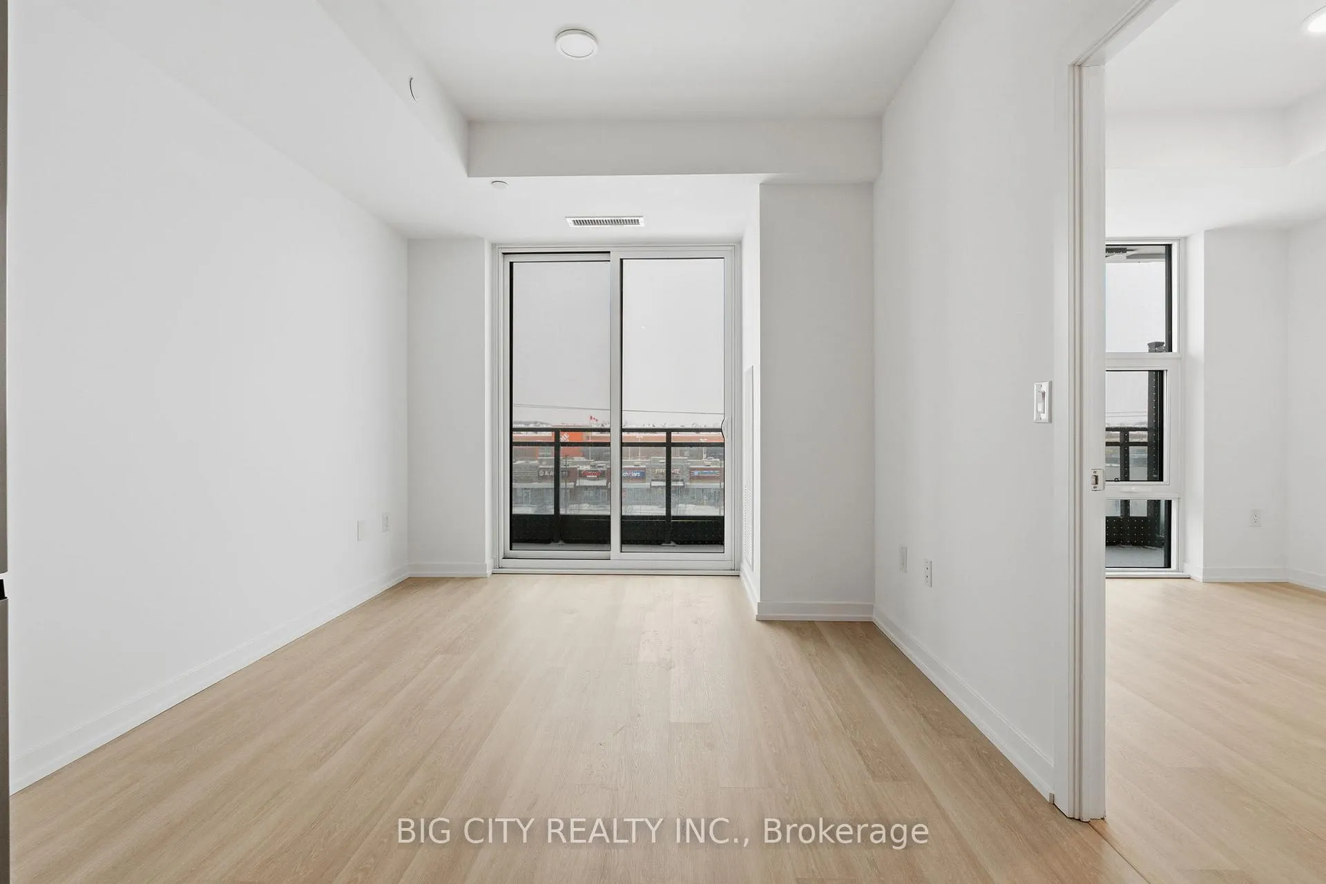 Photo 10 of Unit 1206A, 9763 Markham Road, Markham, Greensborough — HOMEH