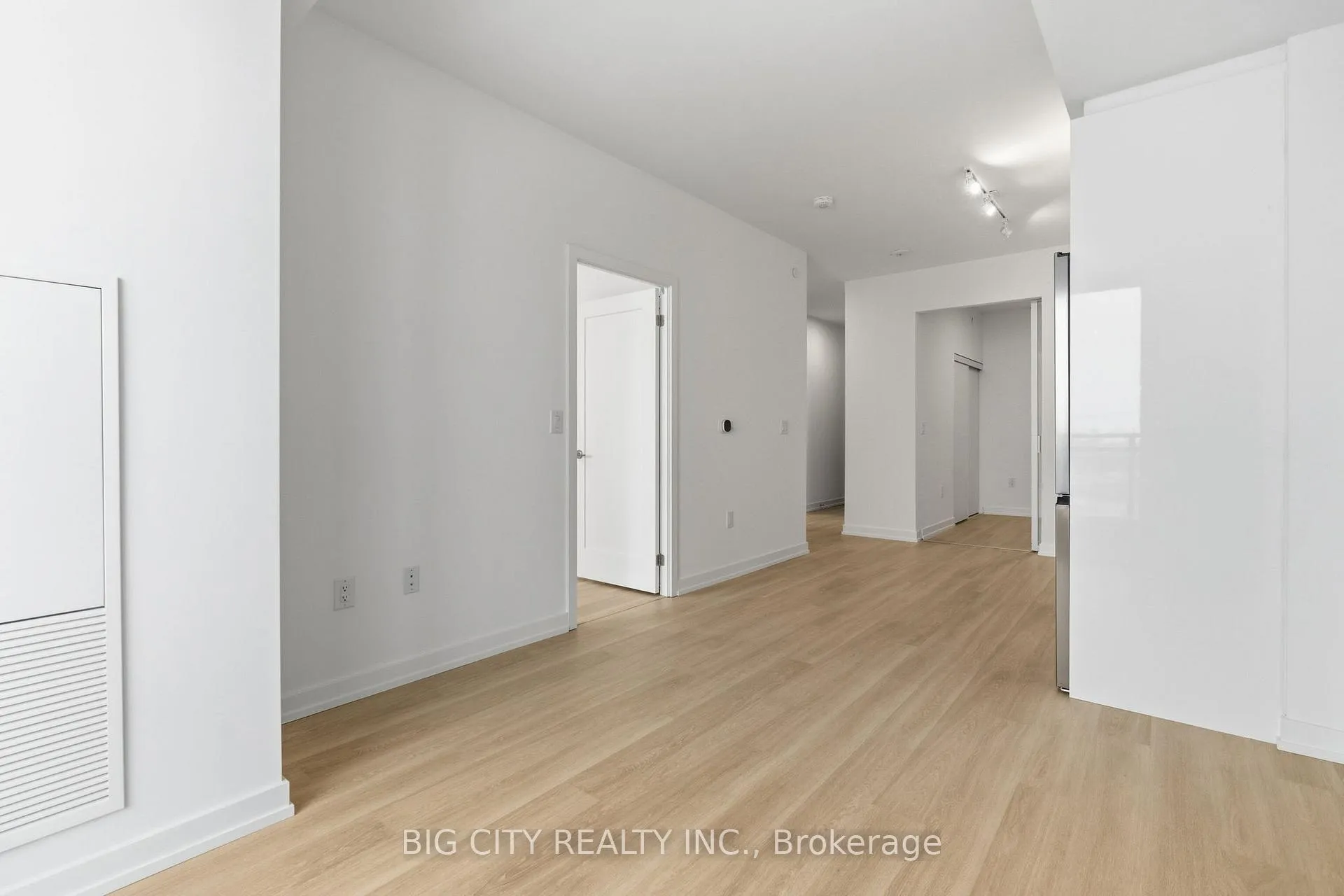 Photo 12 of Unit 1206A, 9763 Markham Road, Markham, Greensborough — HOMEH