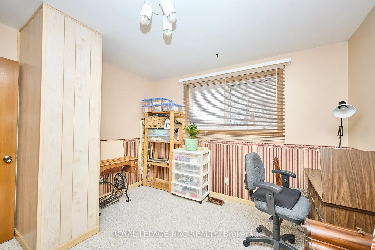 Photo 16 of 32 Oxford Street, St. Catharines, Secord Woods — HOMEH