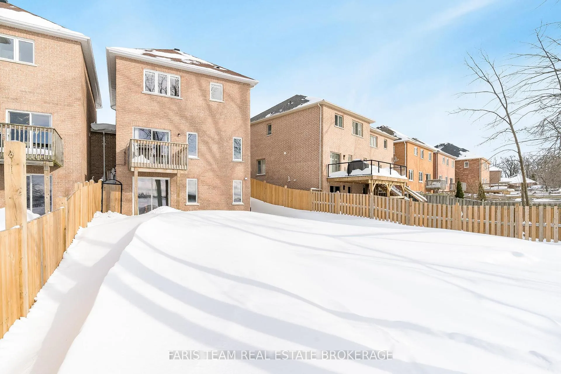 Photo 39 of 40 Forsyth Crescent, Barrie, West Bayfield — HOMEH