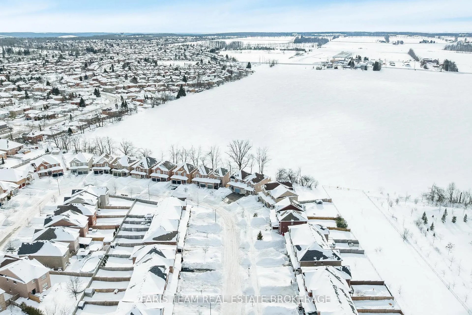 Photo 45 of 40 Forsyth Crescent, Barrie, West Bayfield — HOMEH