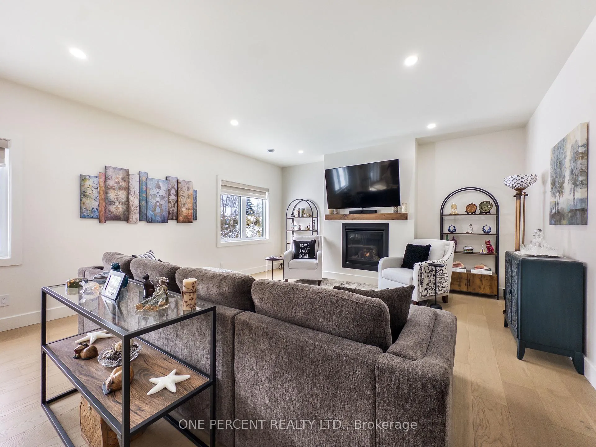Photo 18 of 56 Fraser Drive, Quinte West, Sidney Ward — HOMEH