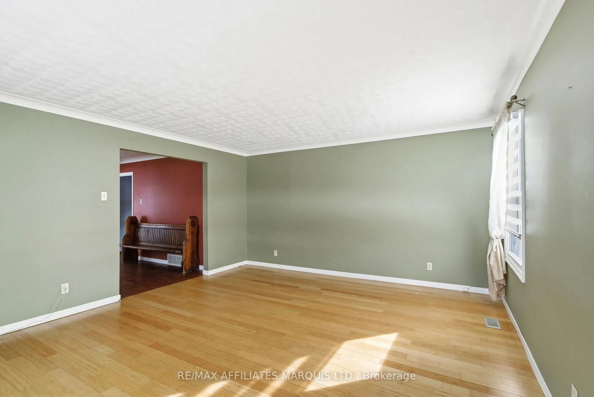 Photo 8 of 1356 Lochiel Street, Cornwall — HOMEH