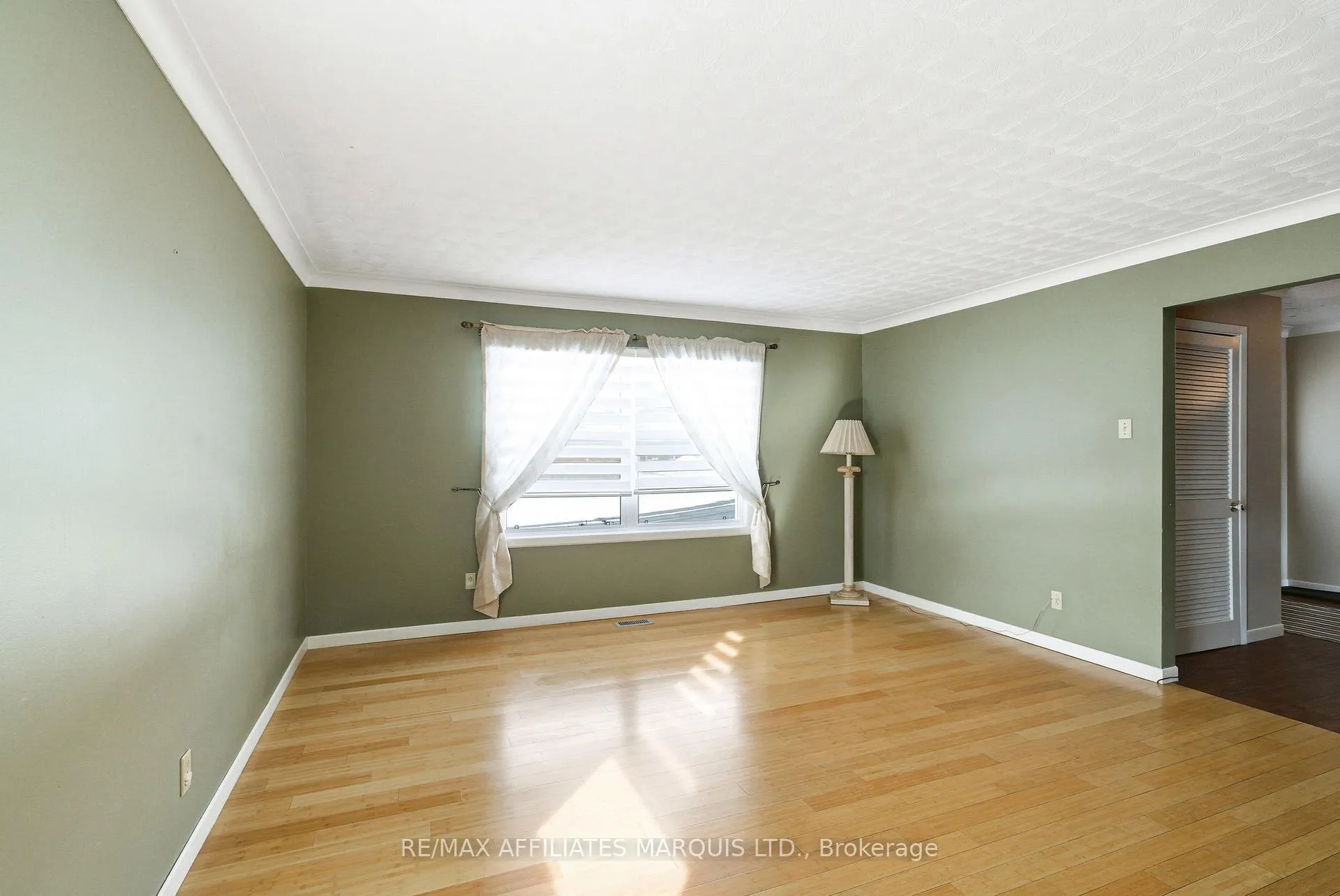 Photo 9 of 1356 Lochiel Street, Cornwall — HOMEH